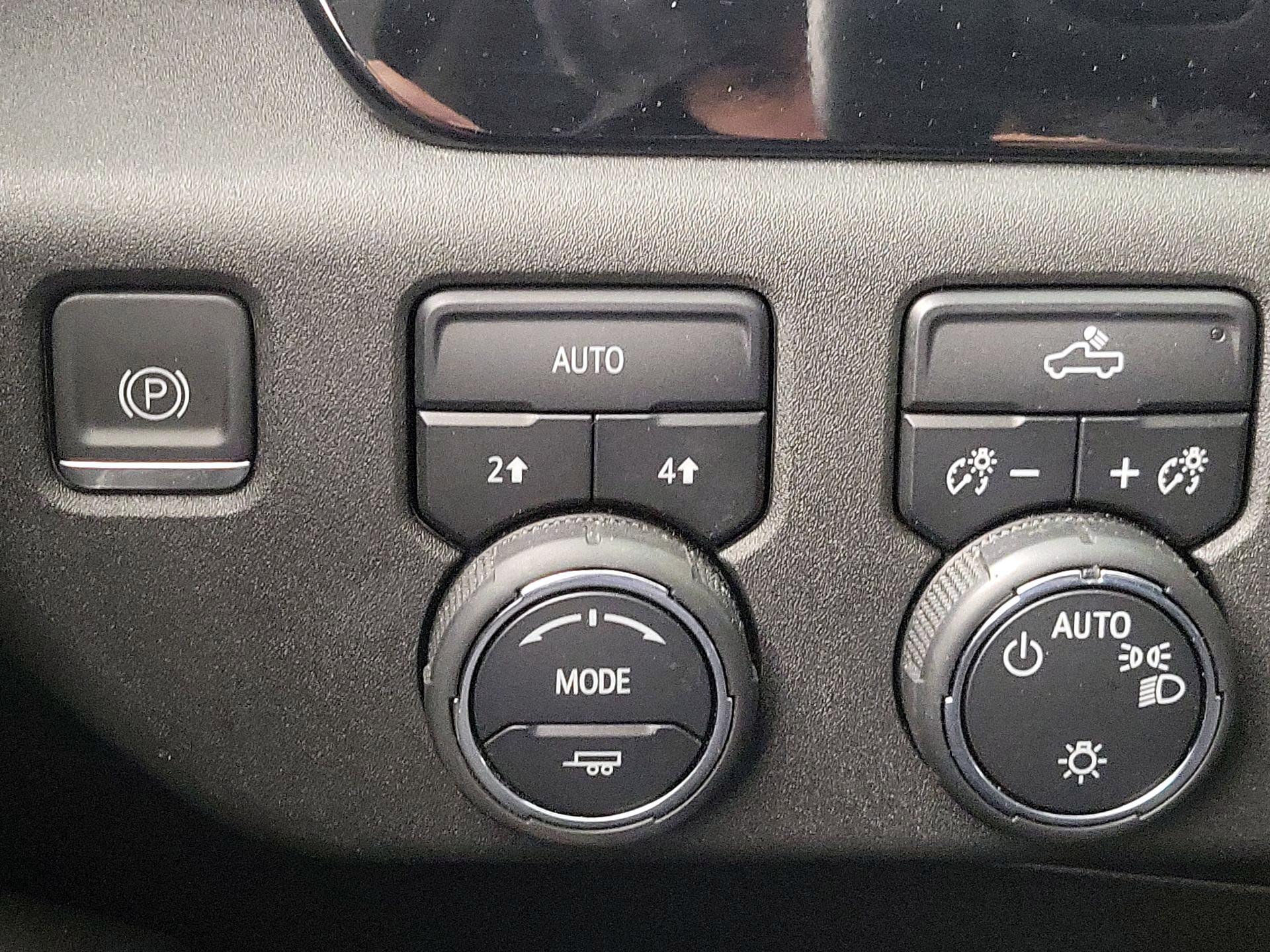 Thumbnail: 2023 Chevrolet Silverado 1500 - 13