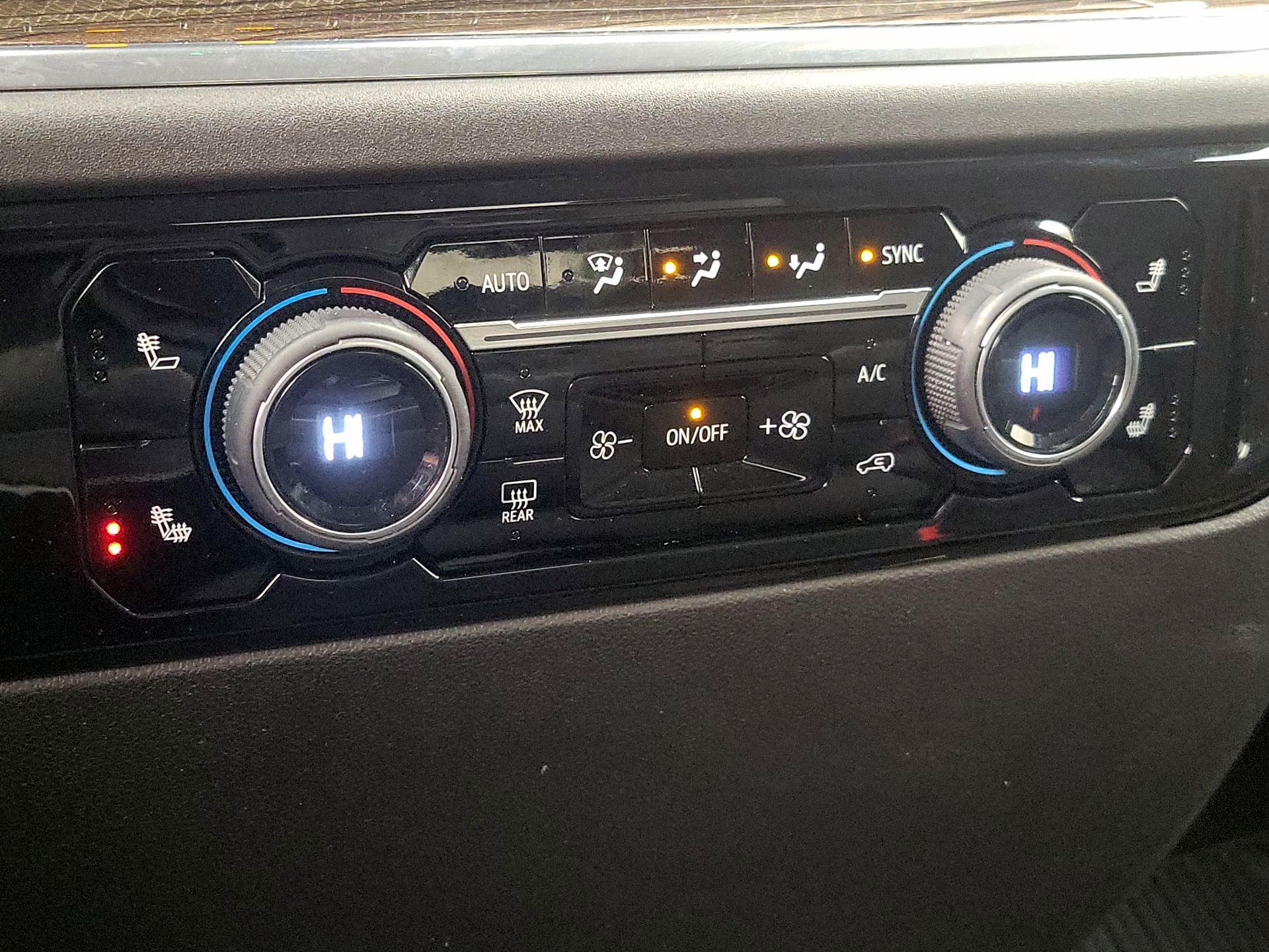 Thumbnail: 2023 Chevrolet Silverado 1500 - 16