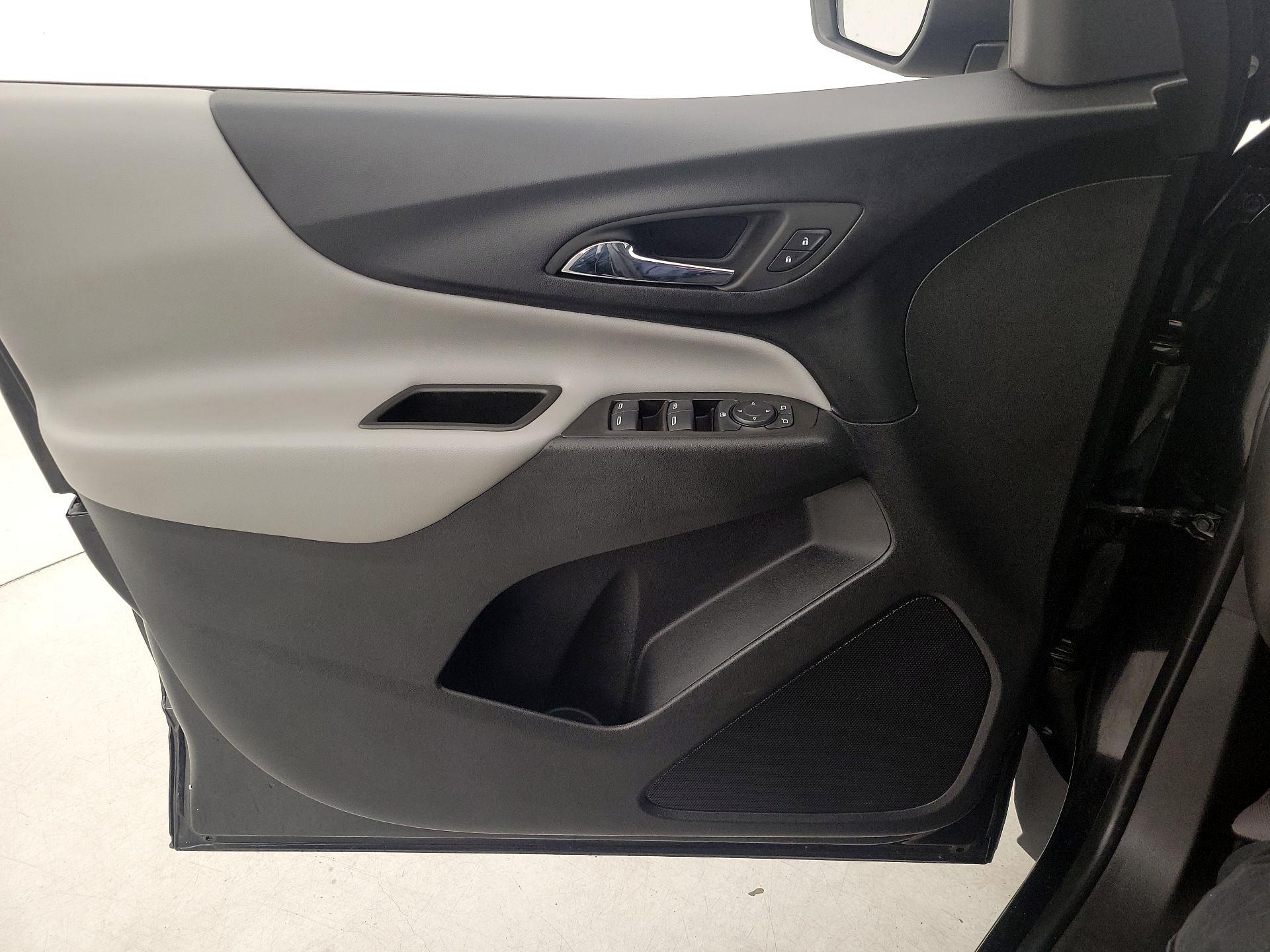 Thumbnail: 2023 Chevrolet Equinox - 12