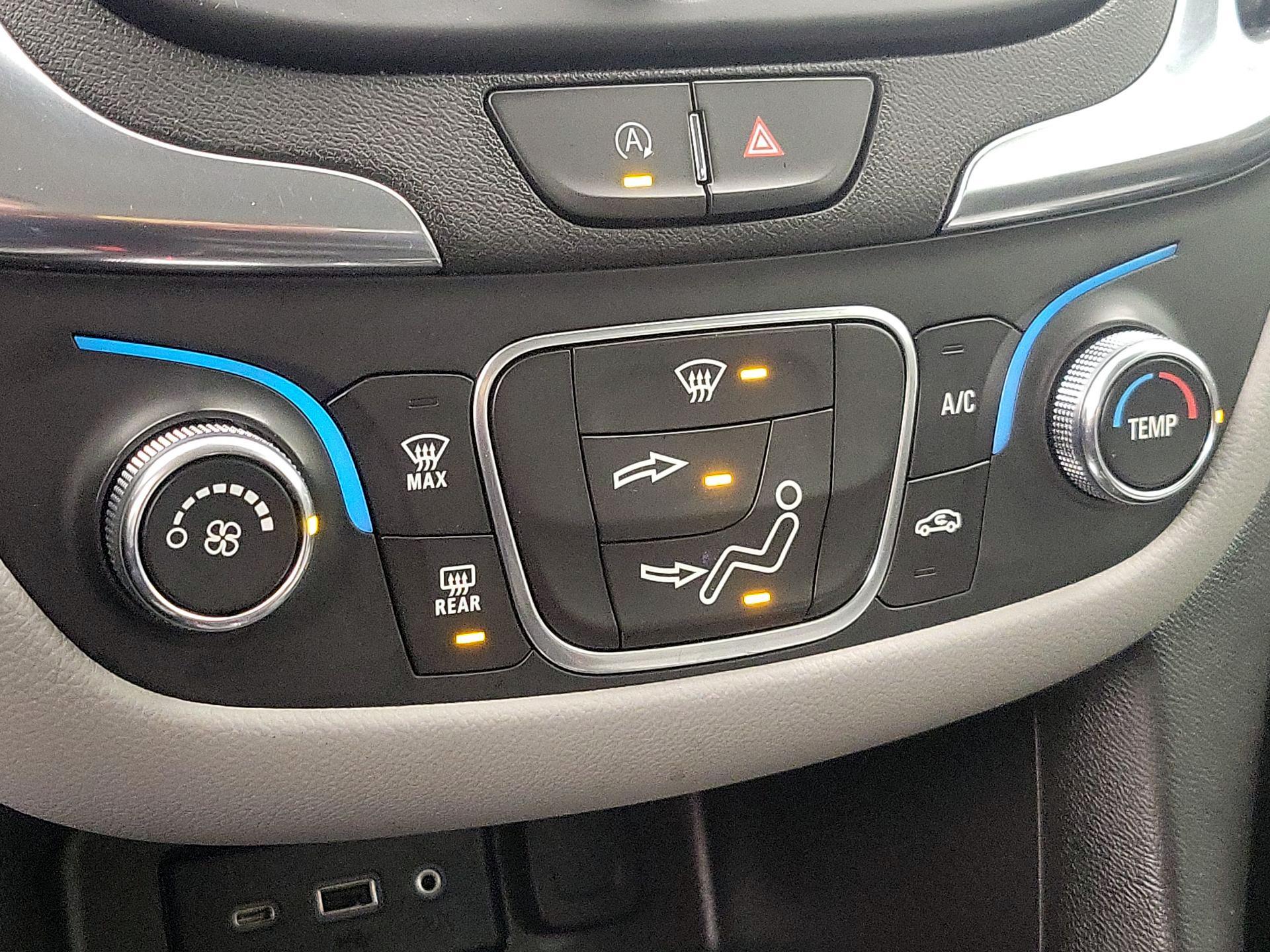 Thumbnail: 2023 Chevrolet Equinox - 16