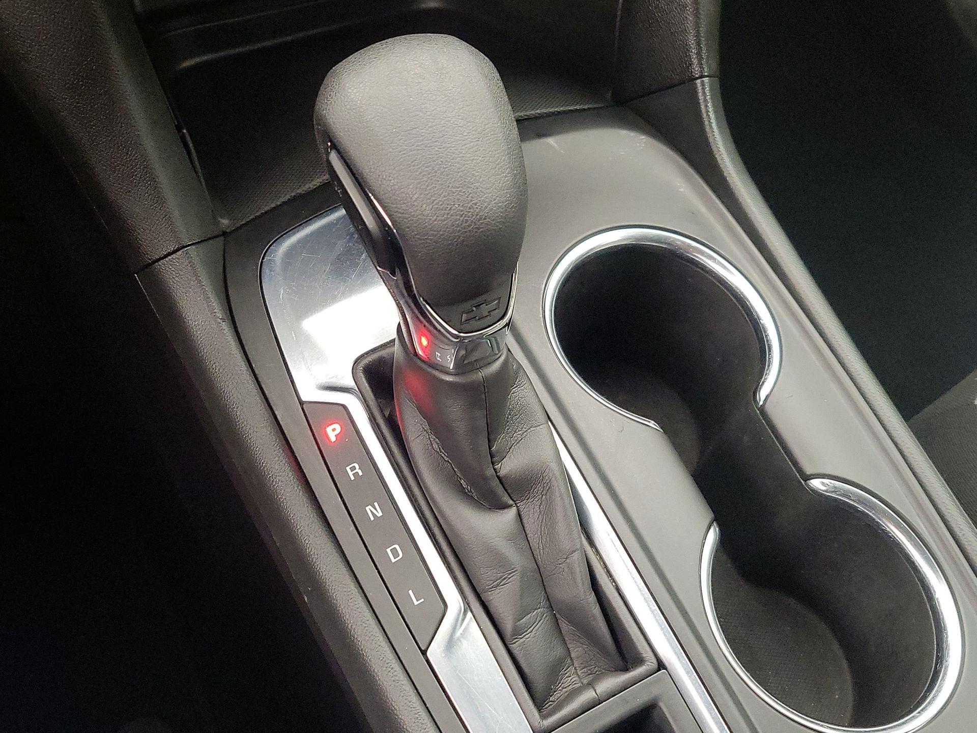 Thumbnail: 2023 Chevrolet Equinox - 17