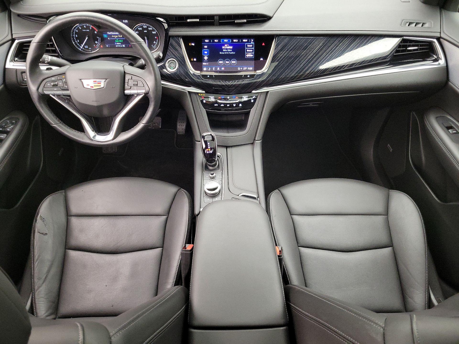 Thumbnail: 2025 Cadillac XT6 - 9