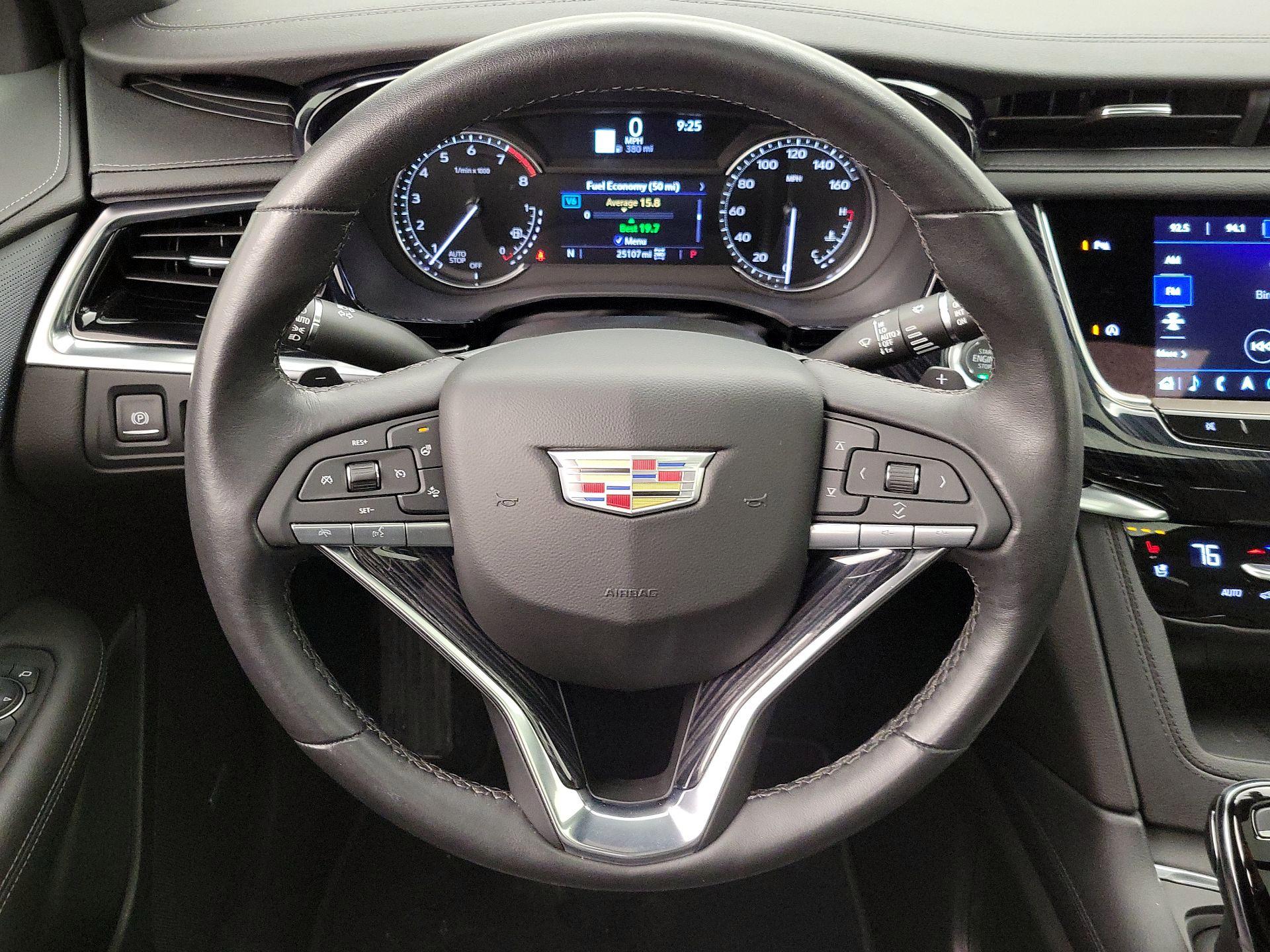 Thumbnail: 2025 Cadillac XT6 - 10