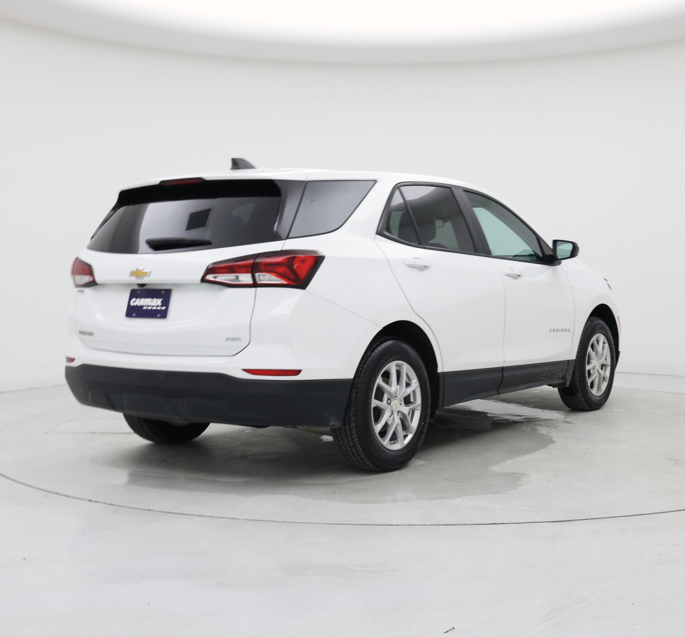 Thumbnail: 2022 Chevrolet Equinox - 8