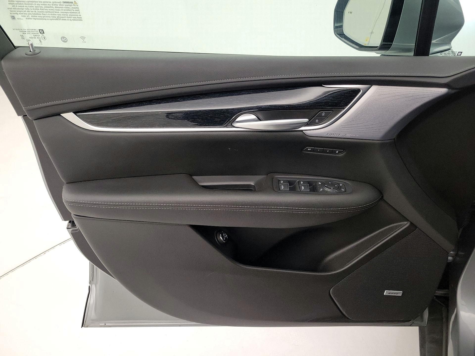 Thumbnail: 2025 Cadillac XT5 - 12