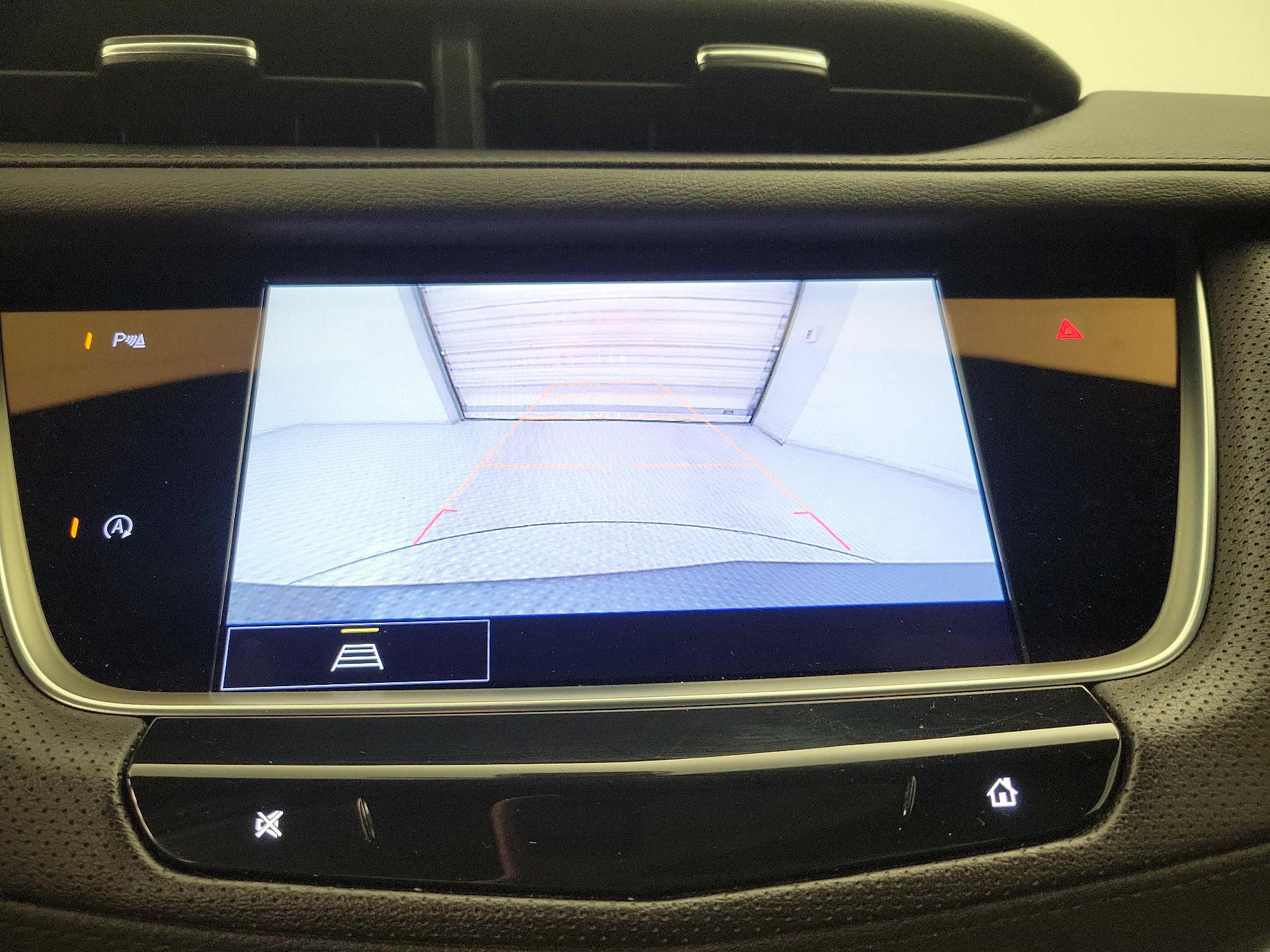 Thumbnail: 2025 Cadillac XT5 - 14