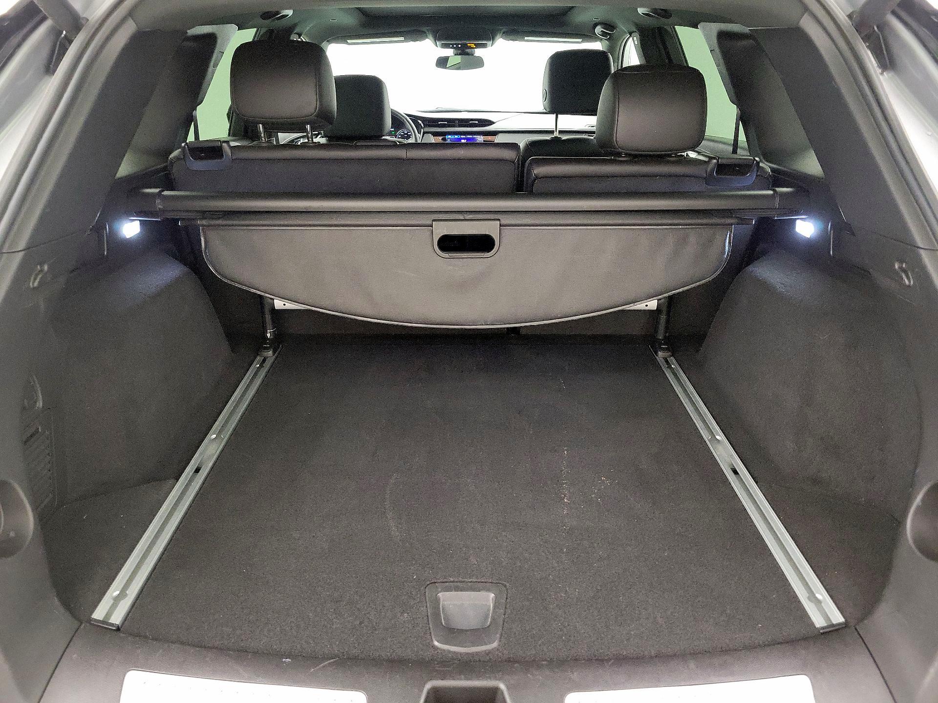 Thumbnail: 2025 Cadillac XT5 - 19