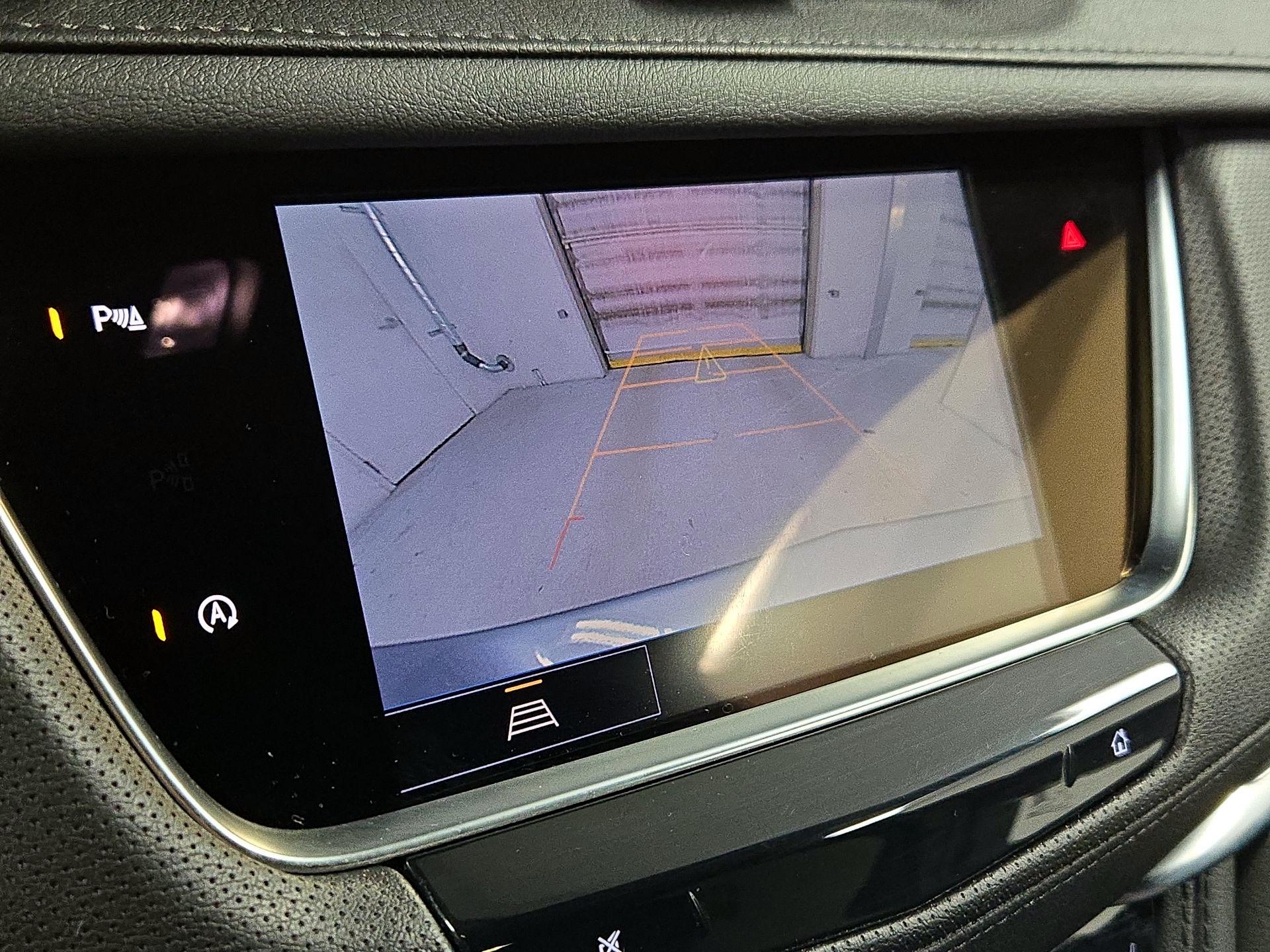 Thumbnail: 2025 Cadillac XT5 - 15