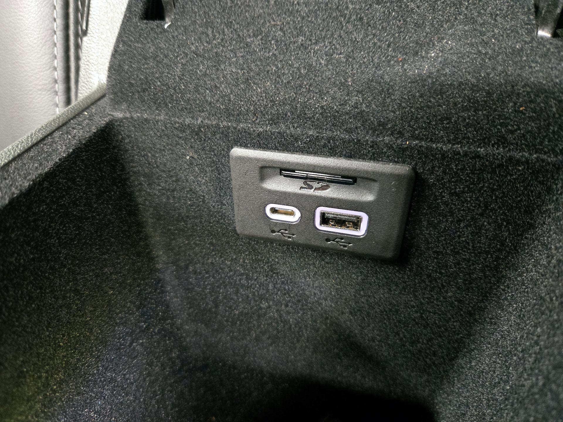 Thumbnail: 2025 Cadillac XT5 - 19