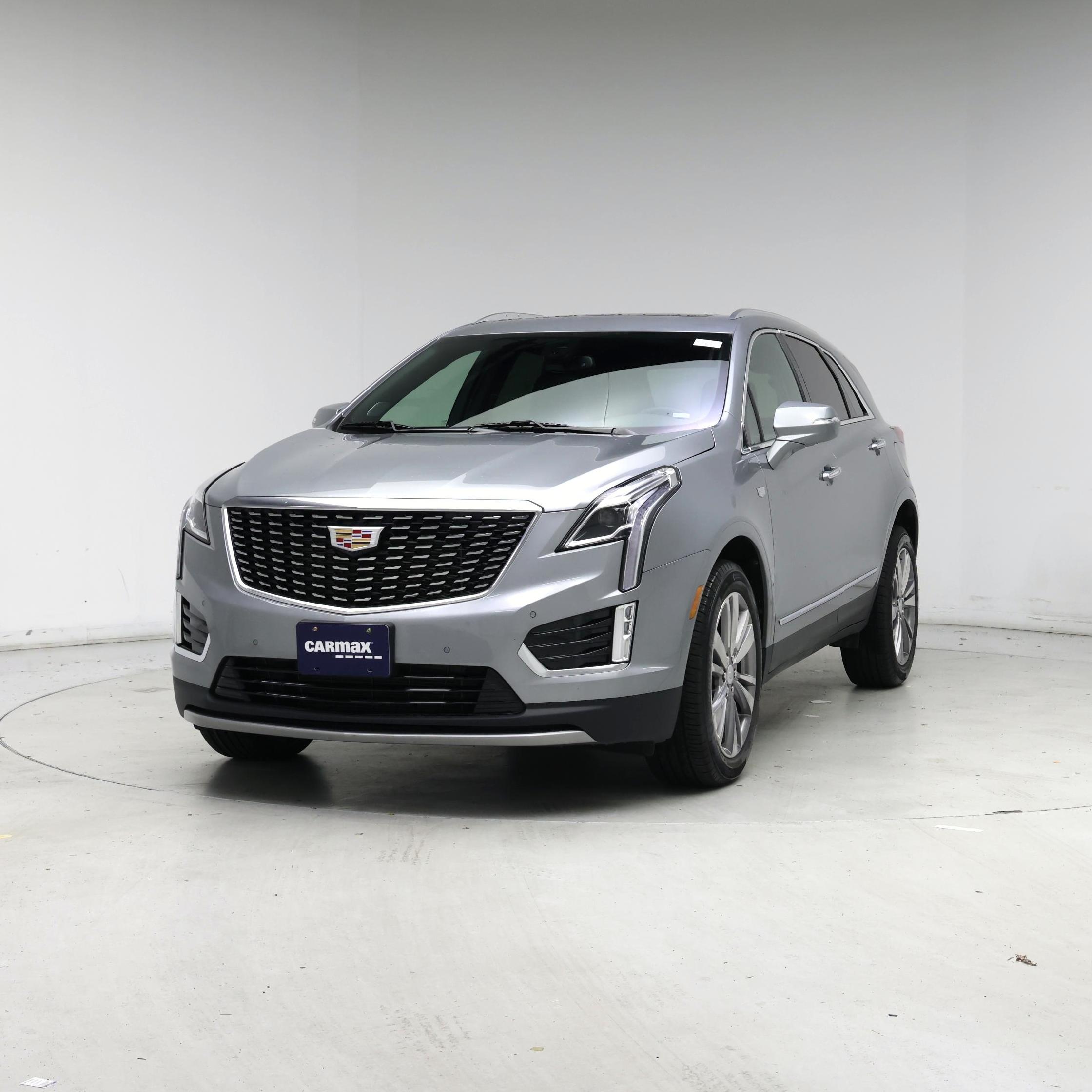Thumbnail: 2025 Cadillac XT5 - 4