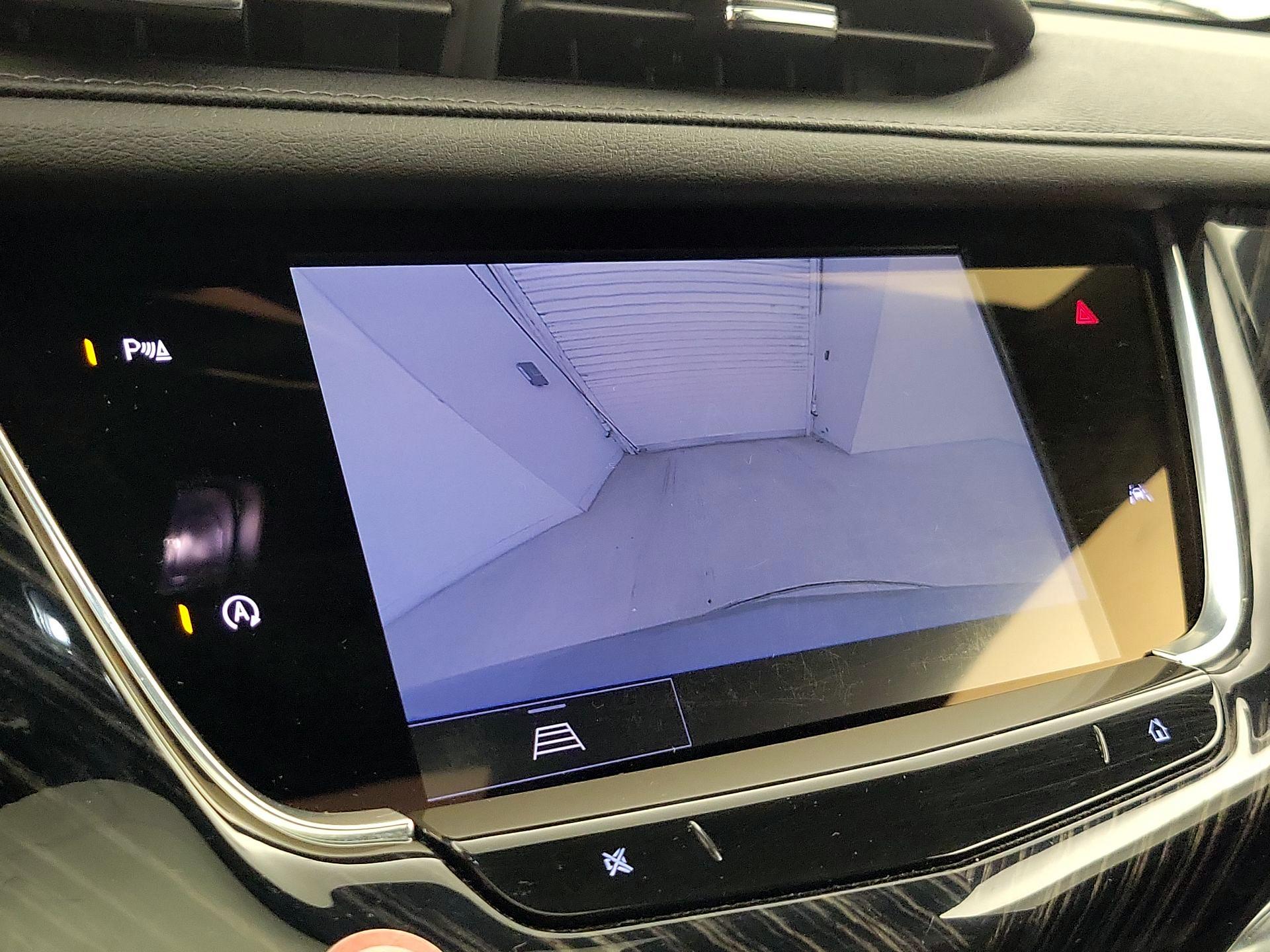 Thumbnail: 2025 Cadillac XT6 - 15