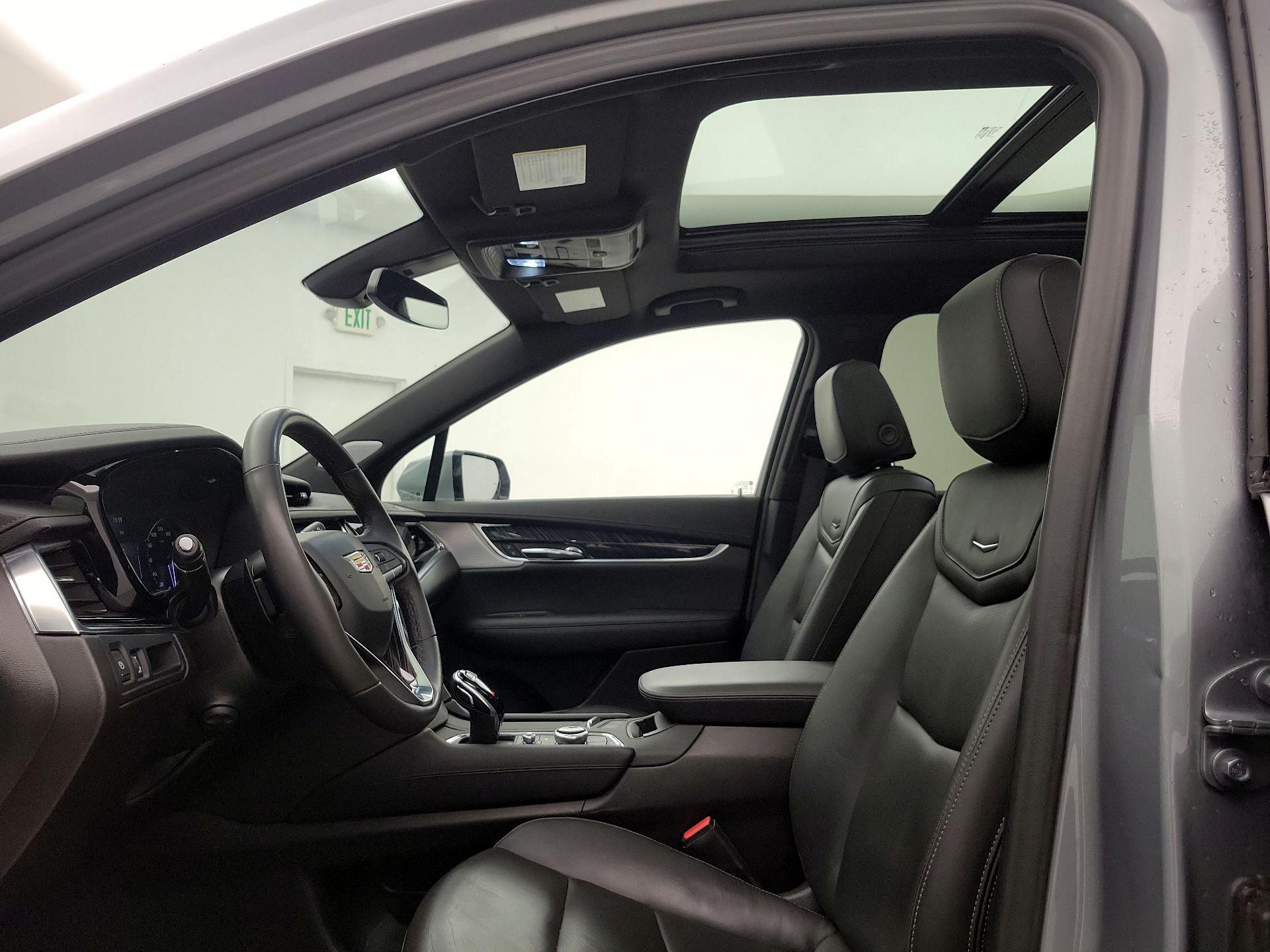 Thumbnail: 2025 Cadillac XT6 - 20