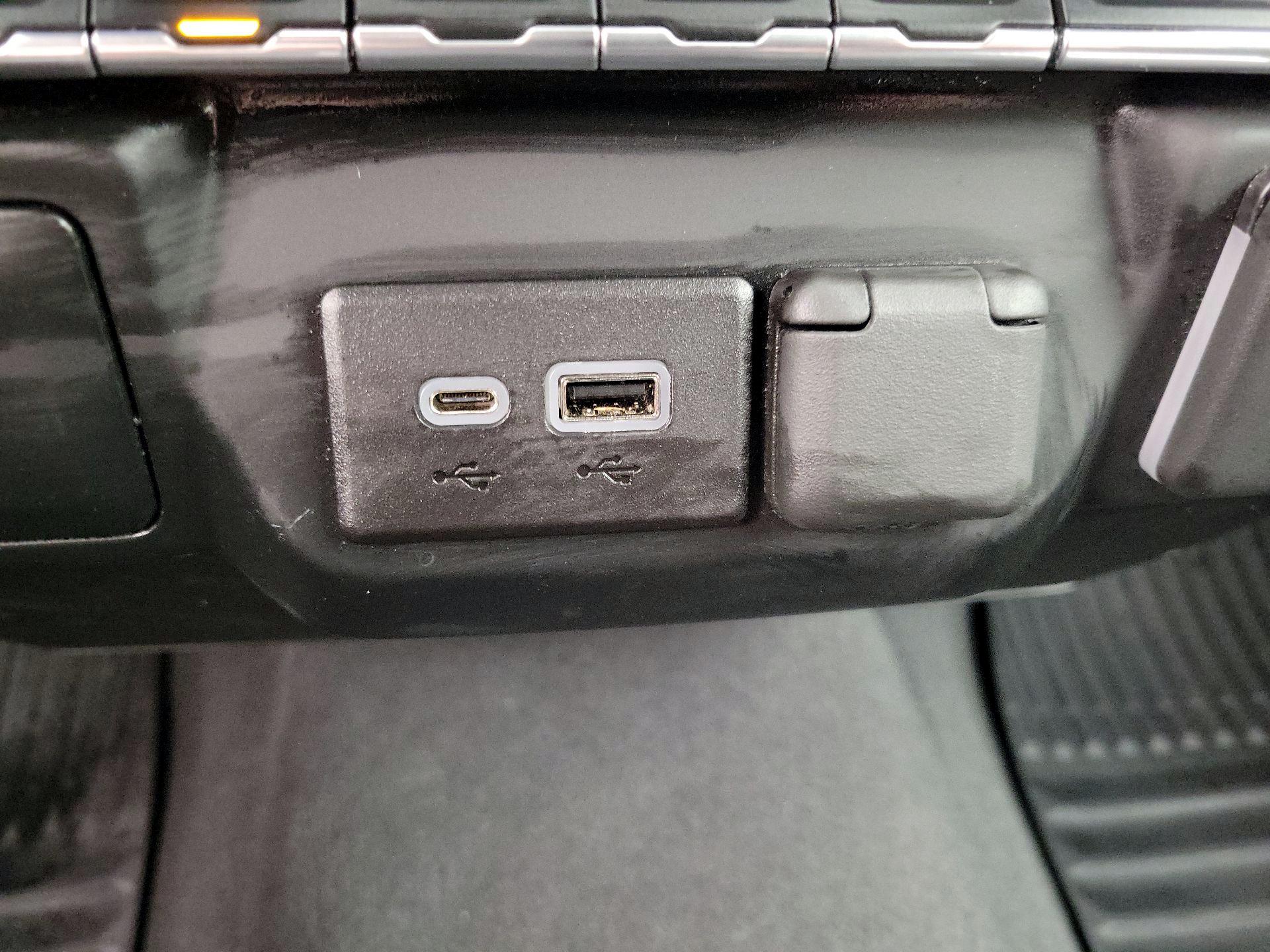 Thumbnail: 2023 Chevrolet Silverado 1500 - 18