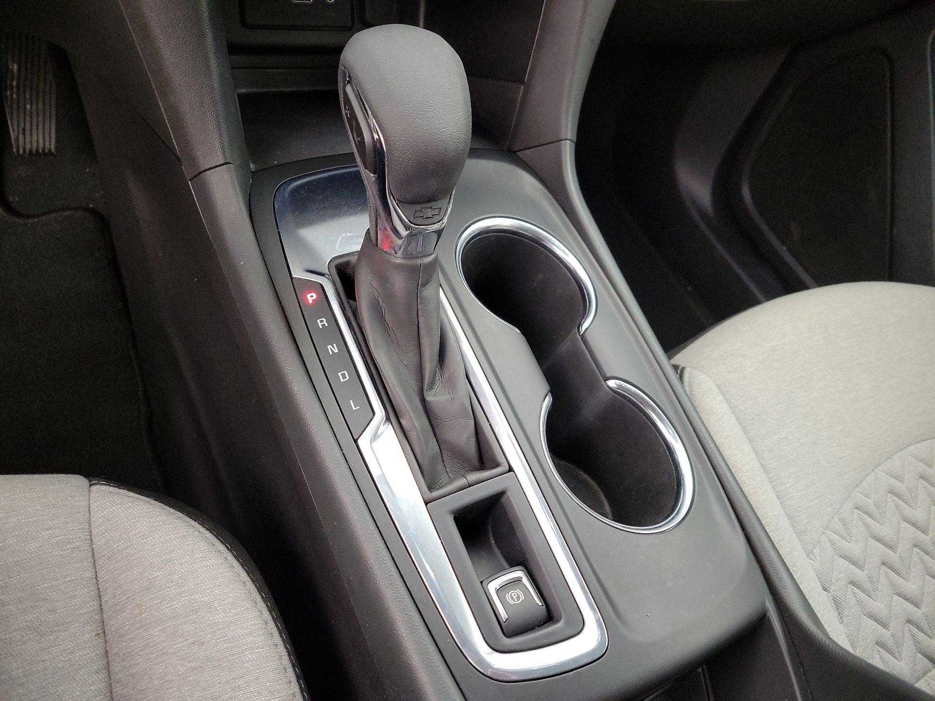 Thumbnail: 2023 Chevrolet Equinox - 17