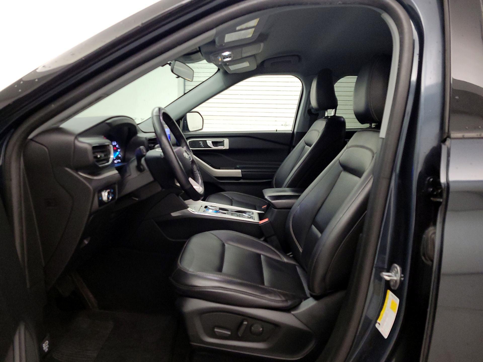 Thumbnail: 2023 Ford Explorer - 11