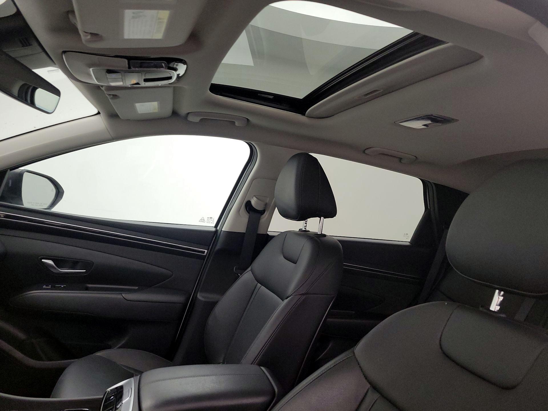 Thumbnail: 2023 Hyundai Tucson - 19