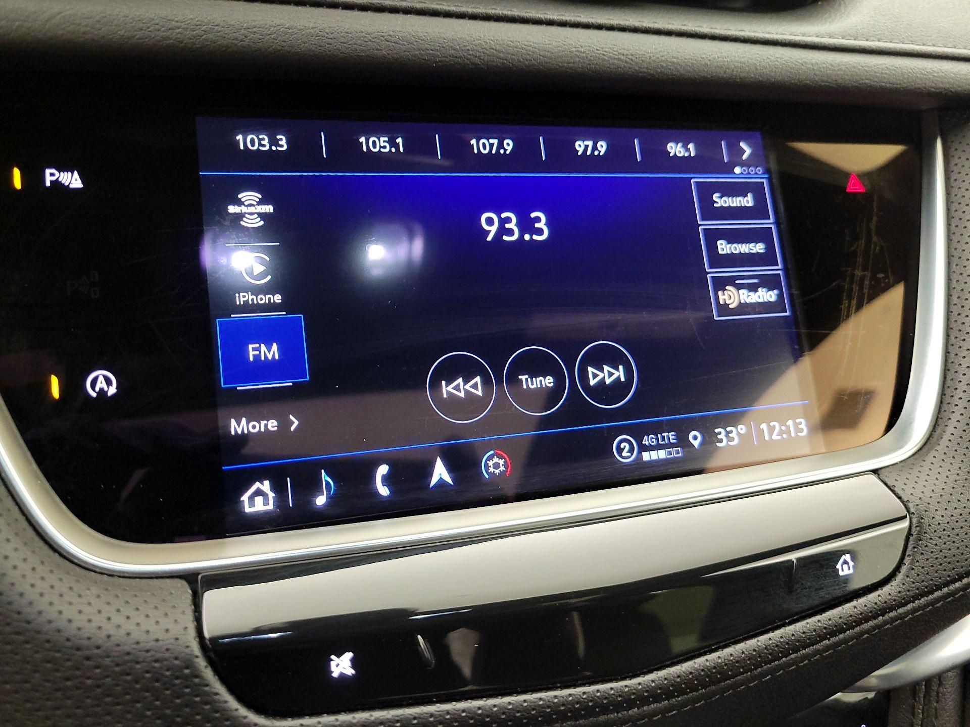 Thumbnail: 2025 Cadillac XT5 - 16