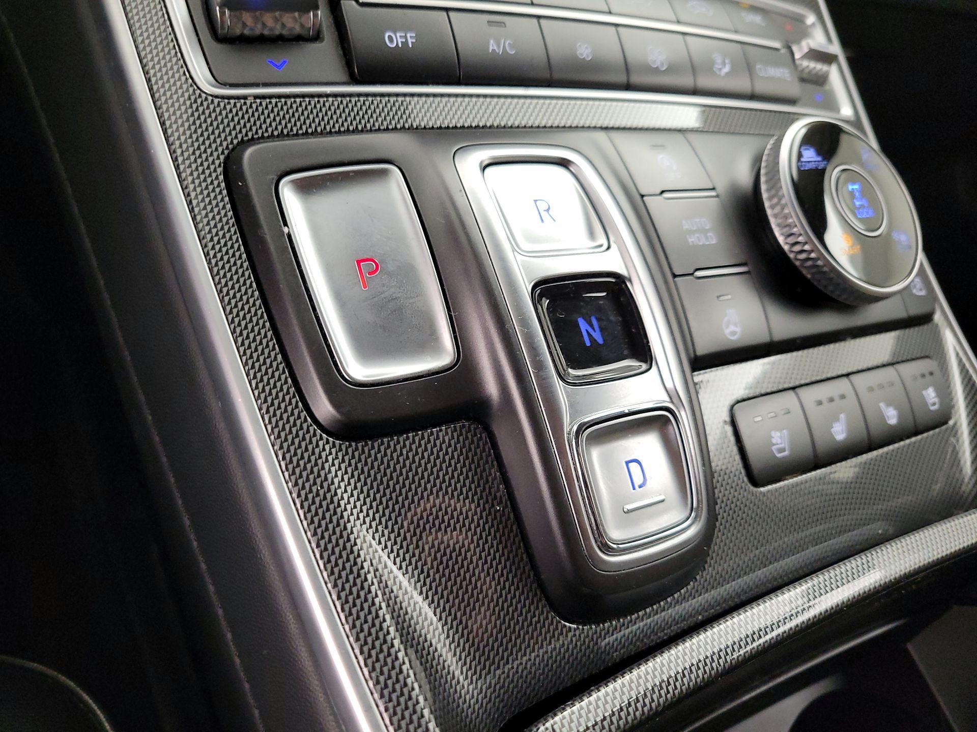 Thumbnail: 2023 Hyundai Santa Fe - 18