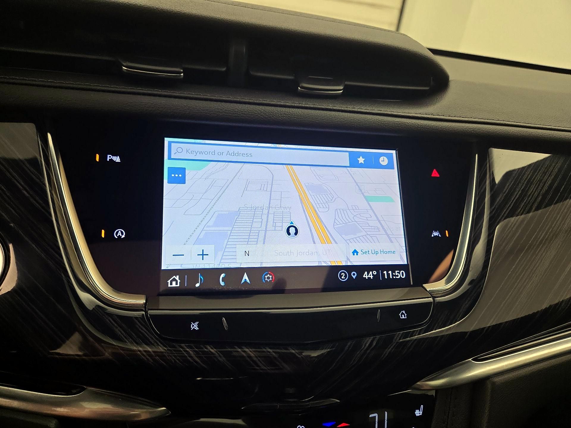 Thumbnail: 2025 Cadillac XT6 - 14