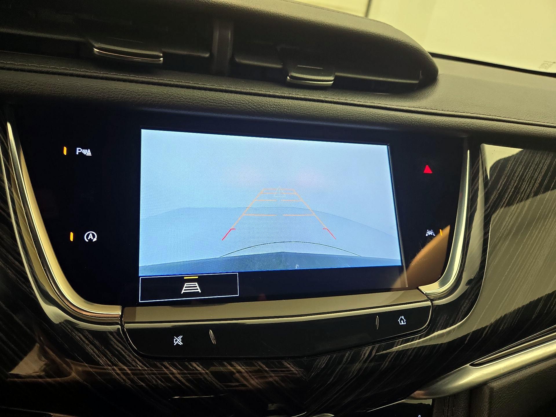 Thumbnail: 2025 Cadillac XT6 - 15