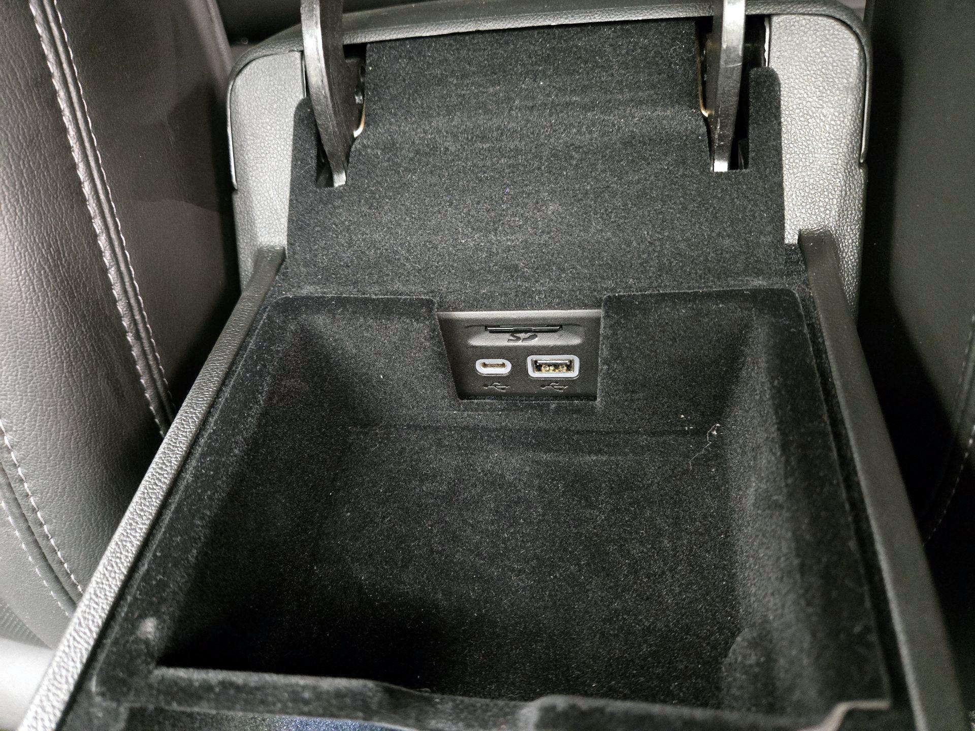 Thumbnail: 2025 Cadillac XT6 - 19