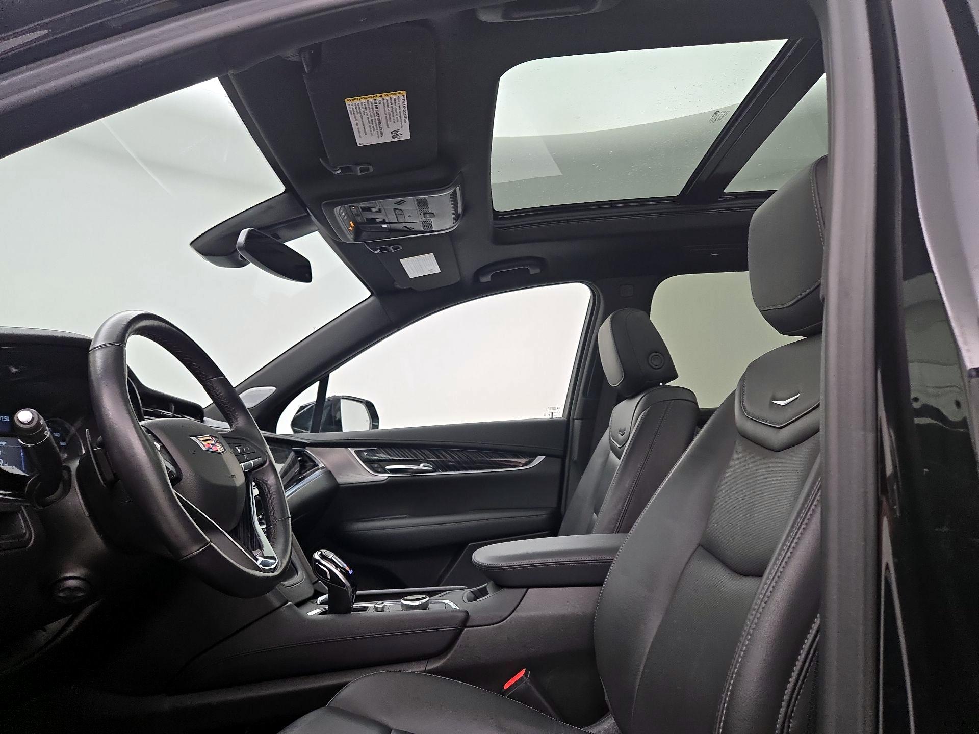 Thumbnail: 2025 Cadillac XT6 - 20