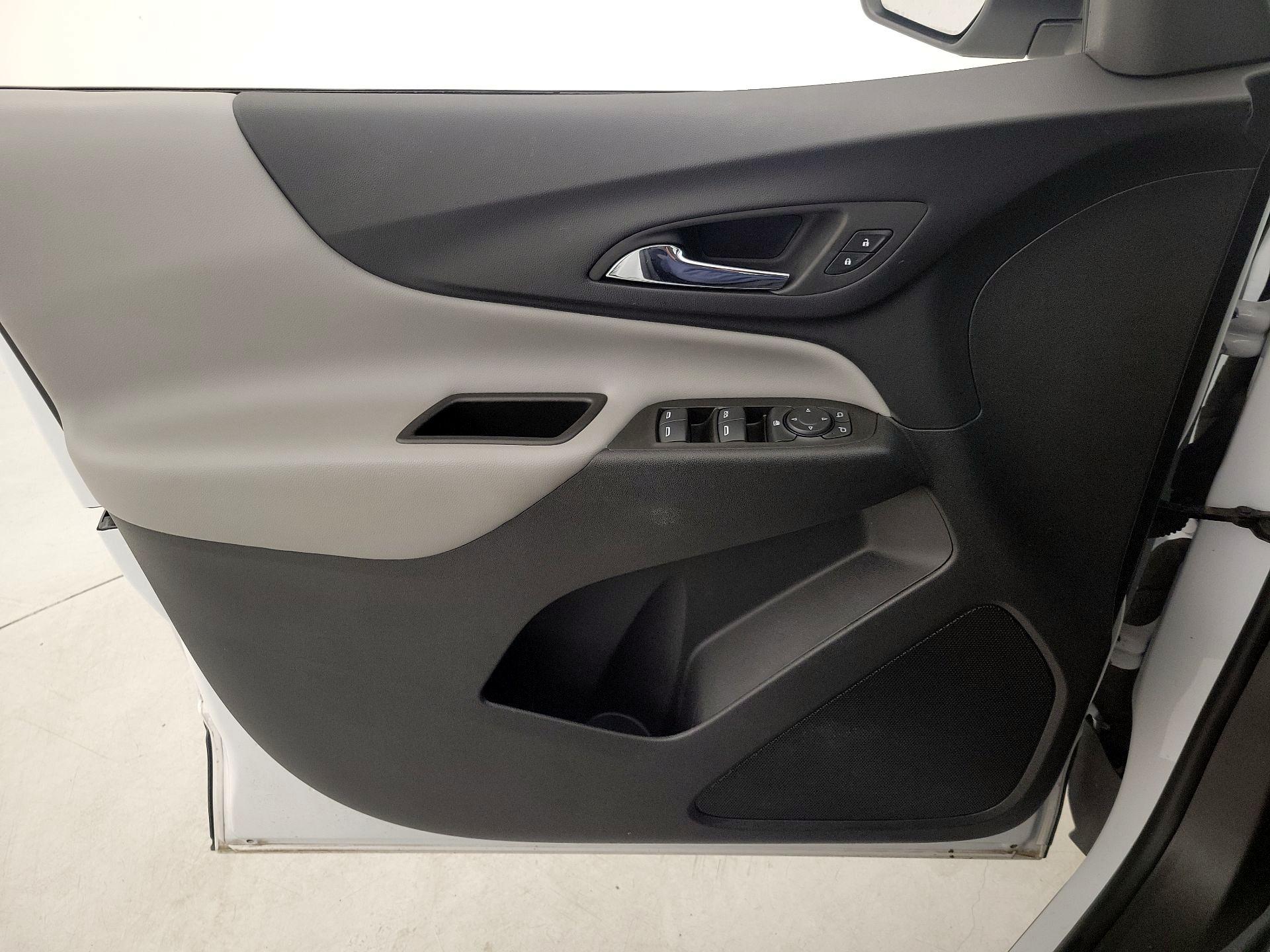 Thumbnail: 2023 Chevrolet Equinox - 12