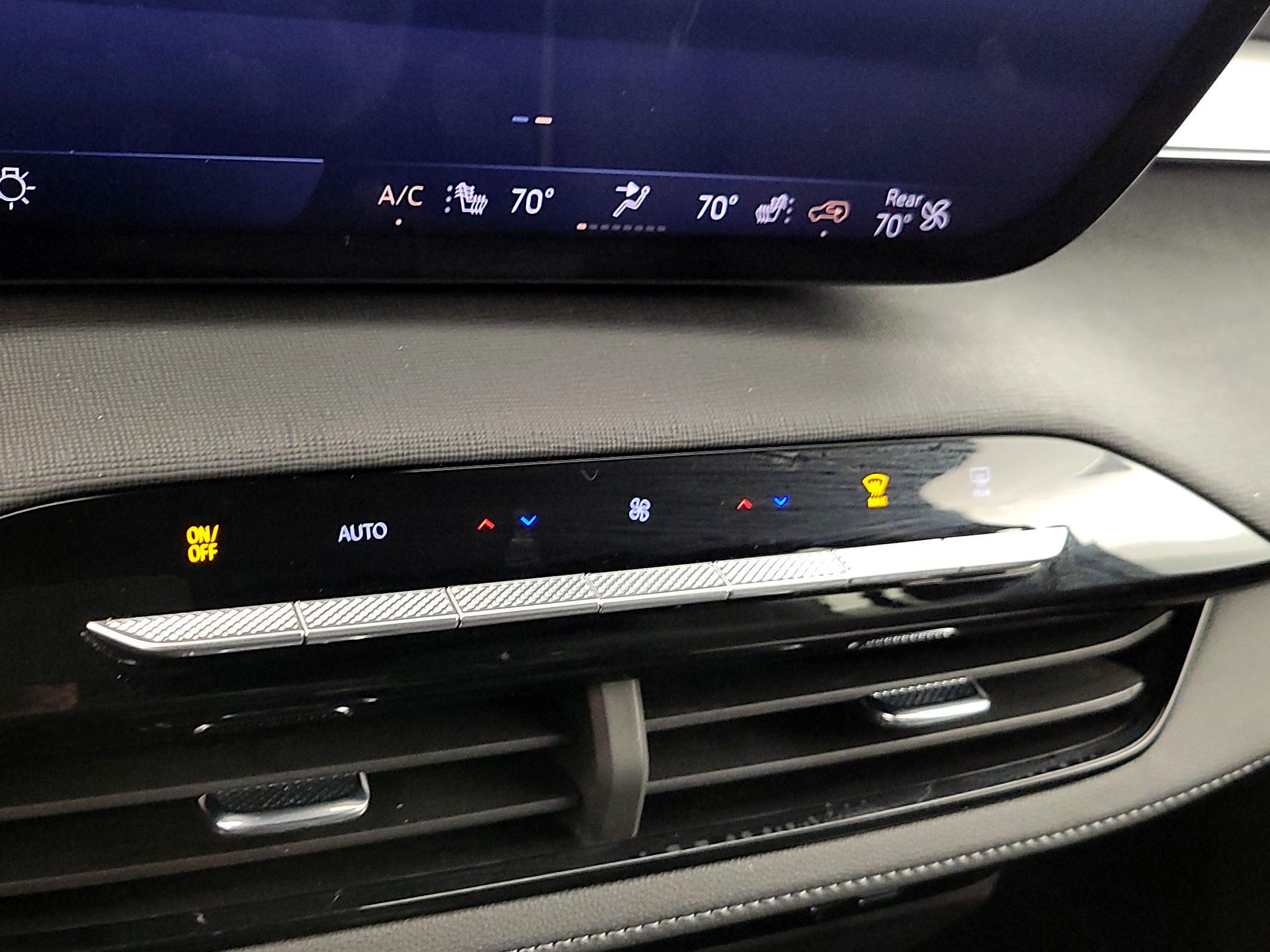 Thumbnail: 2025 Buick Enclave - 16