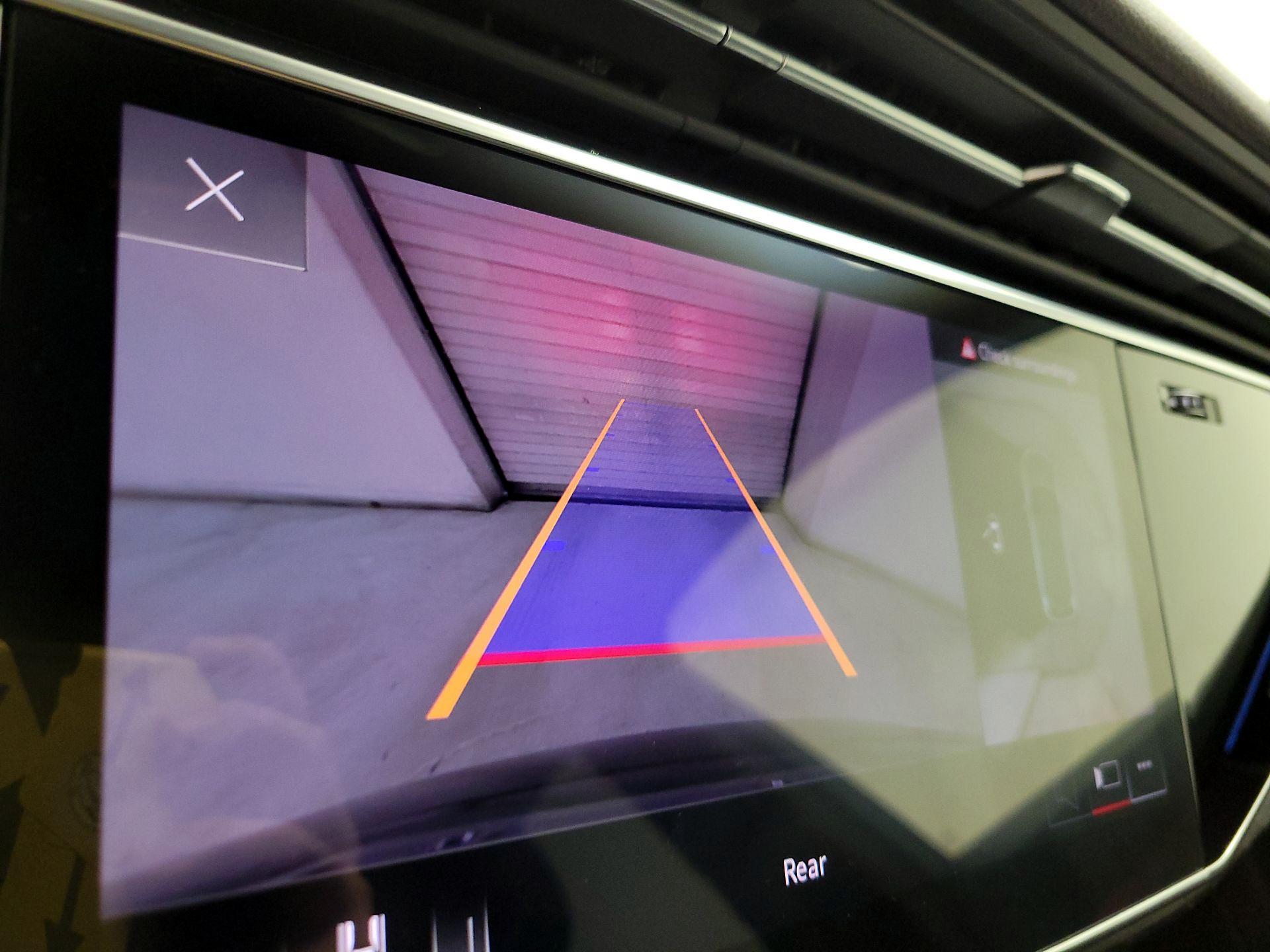 Thumbnail: 2023 Audi Q7 - 15