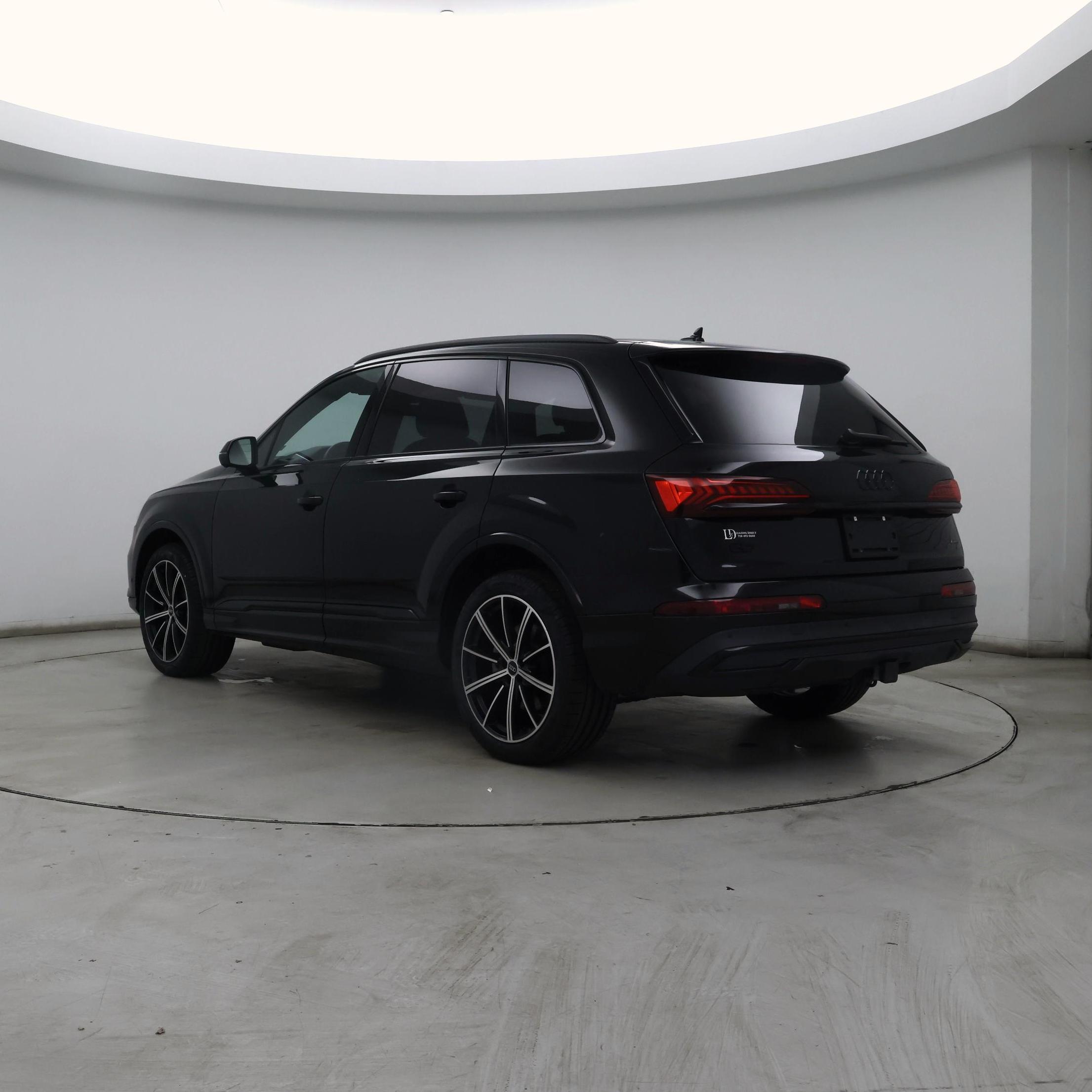 Thumbnail: 2023 Audi Q7 - 2
