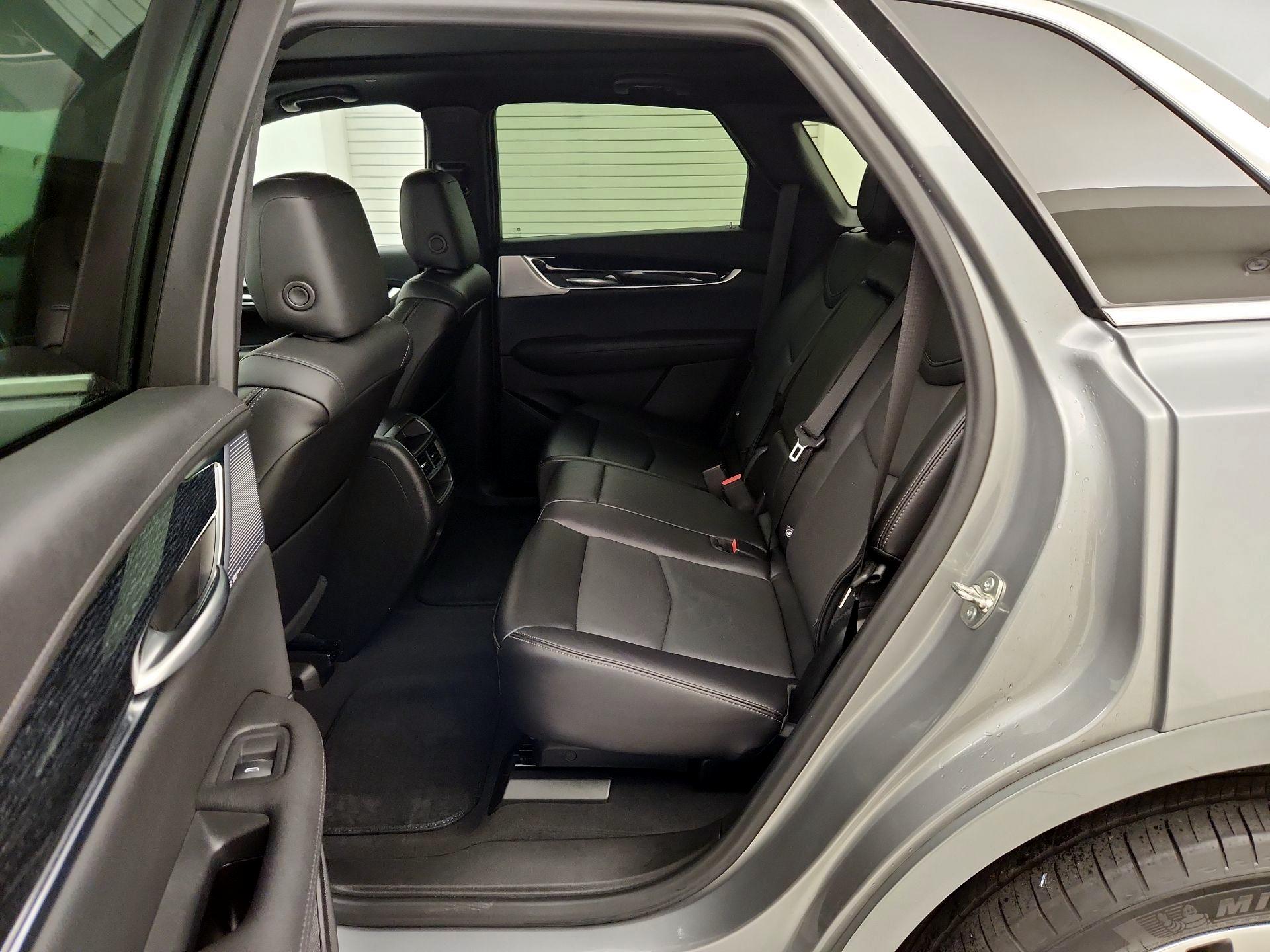 Thumbnail: 2025 Cadillac XT5 - 20