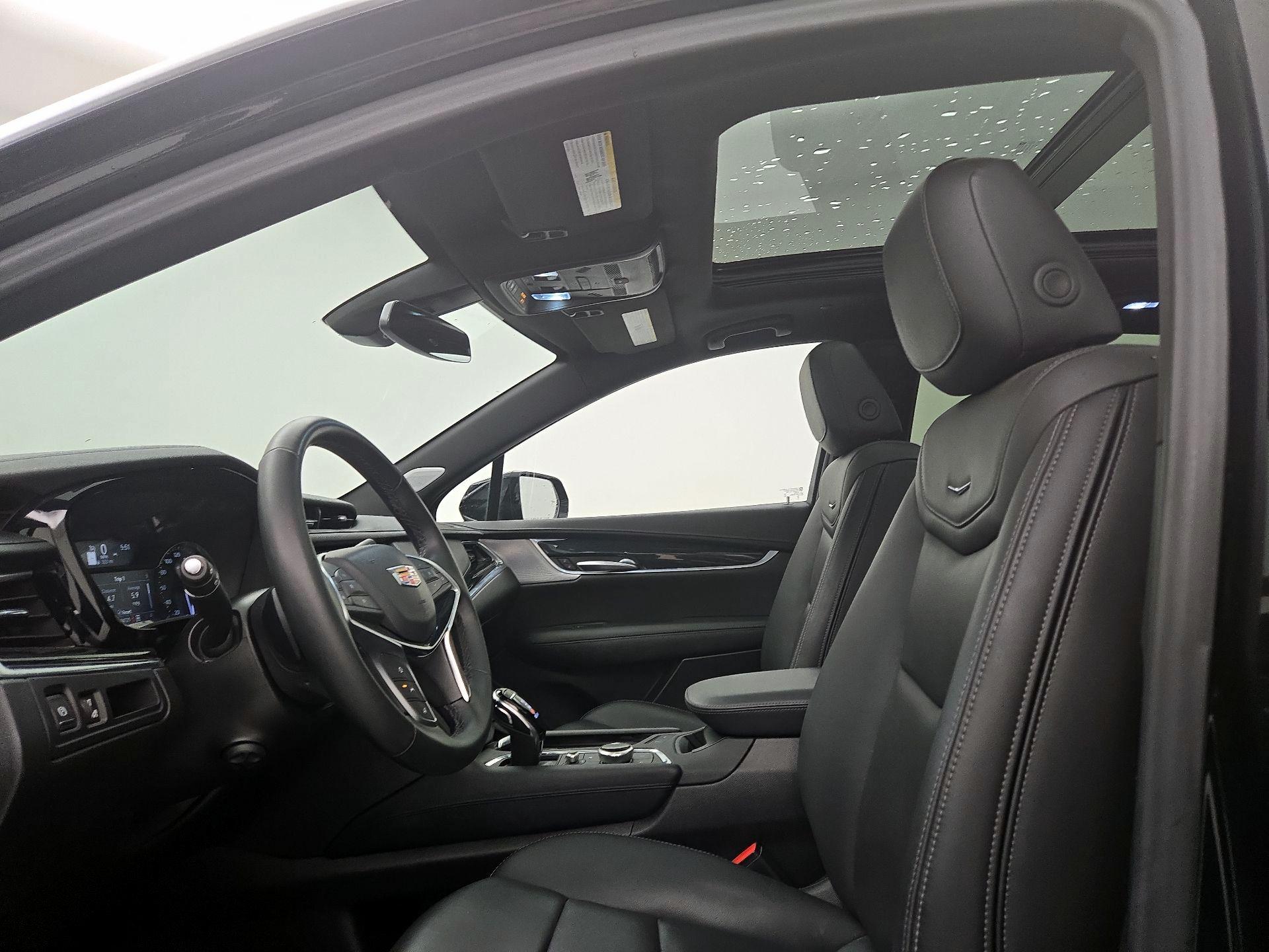 Thumbnail: 2025 Cadillac XT5 - 20