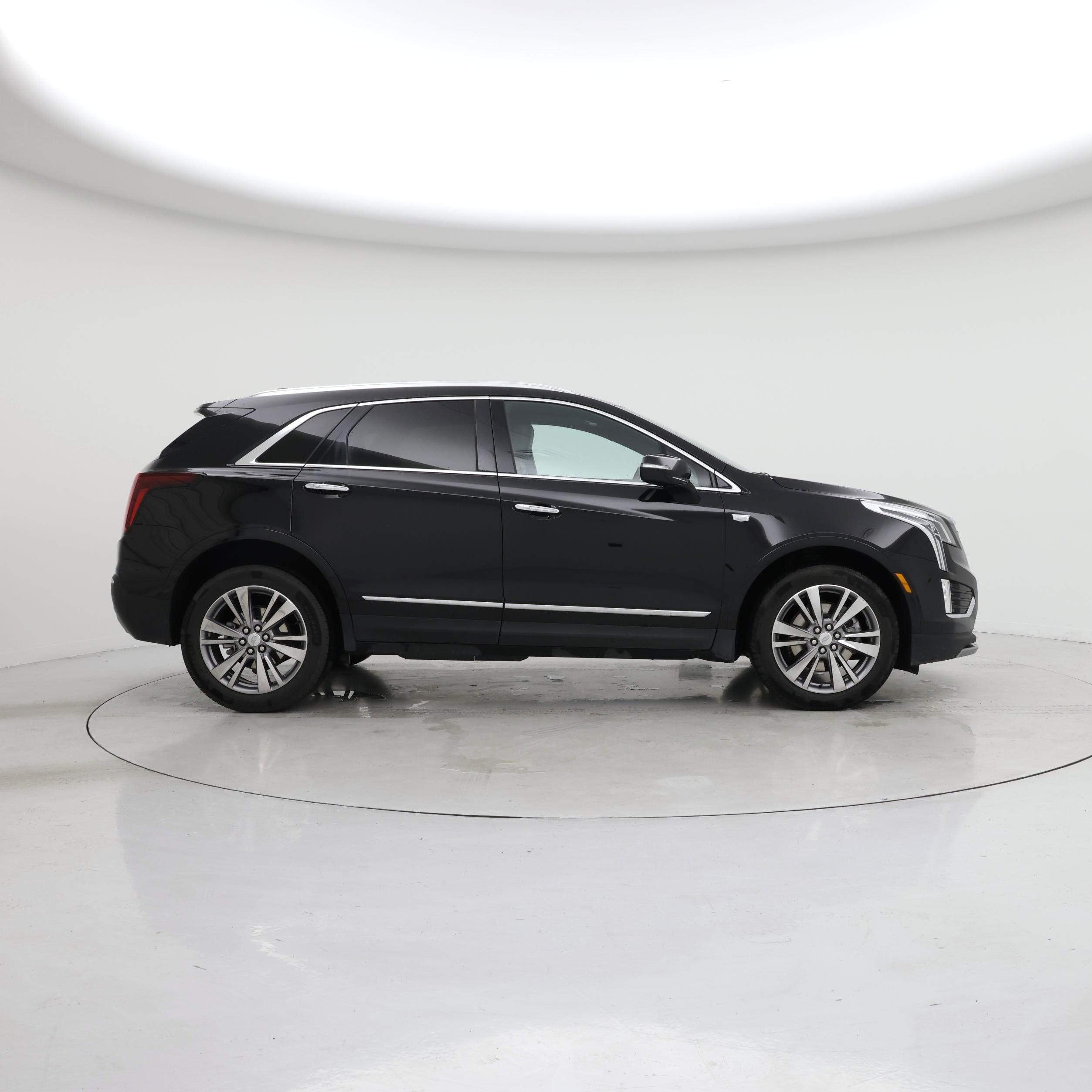 Thumbnail: 2025 Cadillac XT5 - 7
