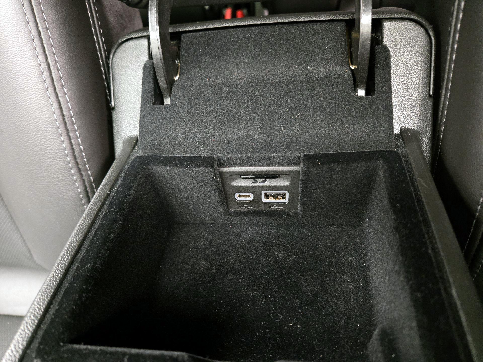 Thumbnail: 2025 Cadillac XT5 - 19