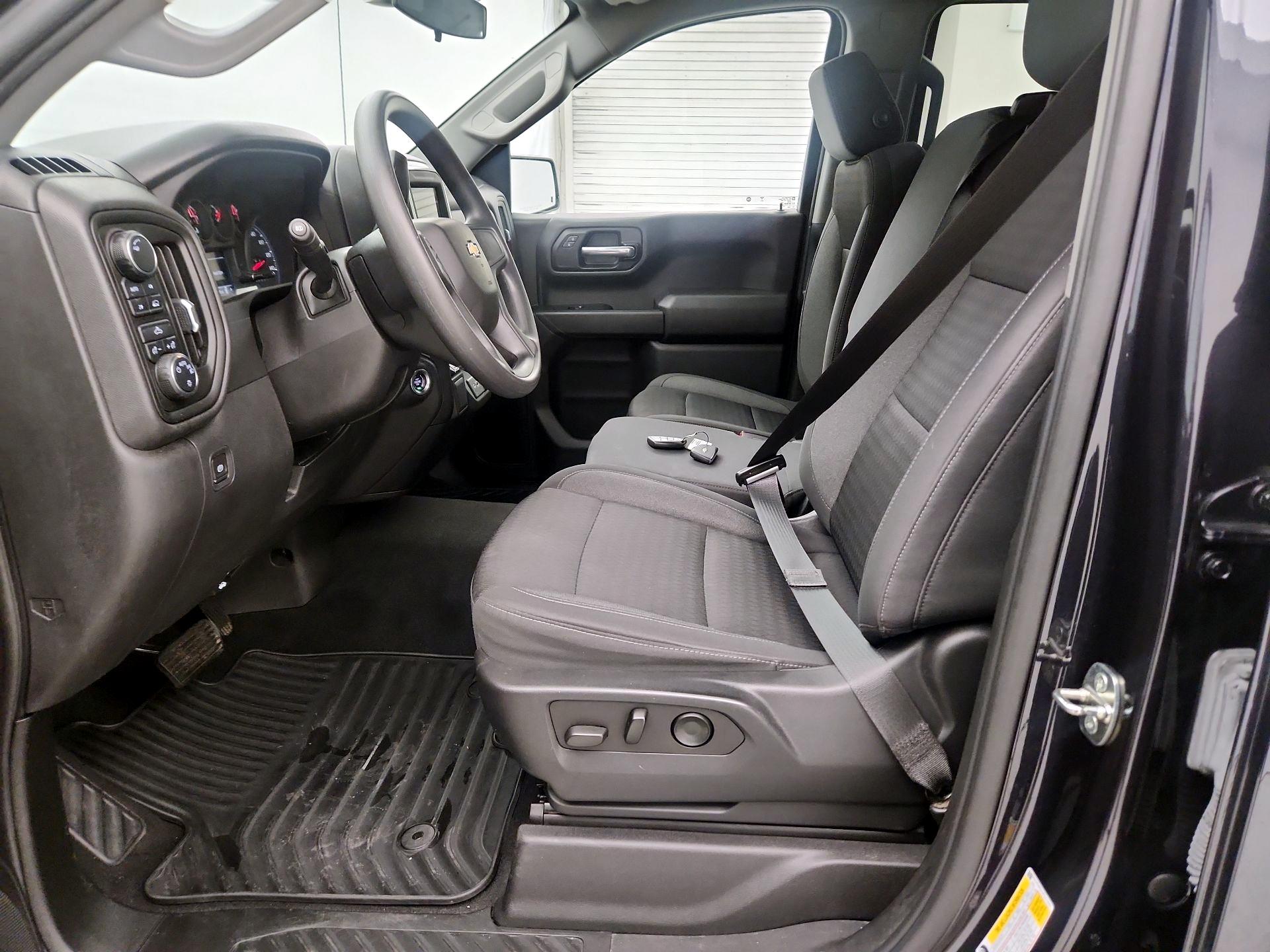 Thumbnail: 2023 Chevrolet Silverado 1500 - 11