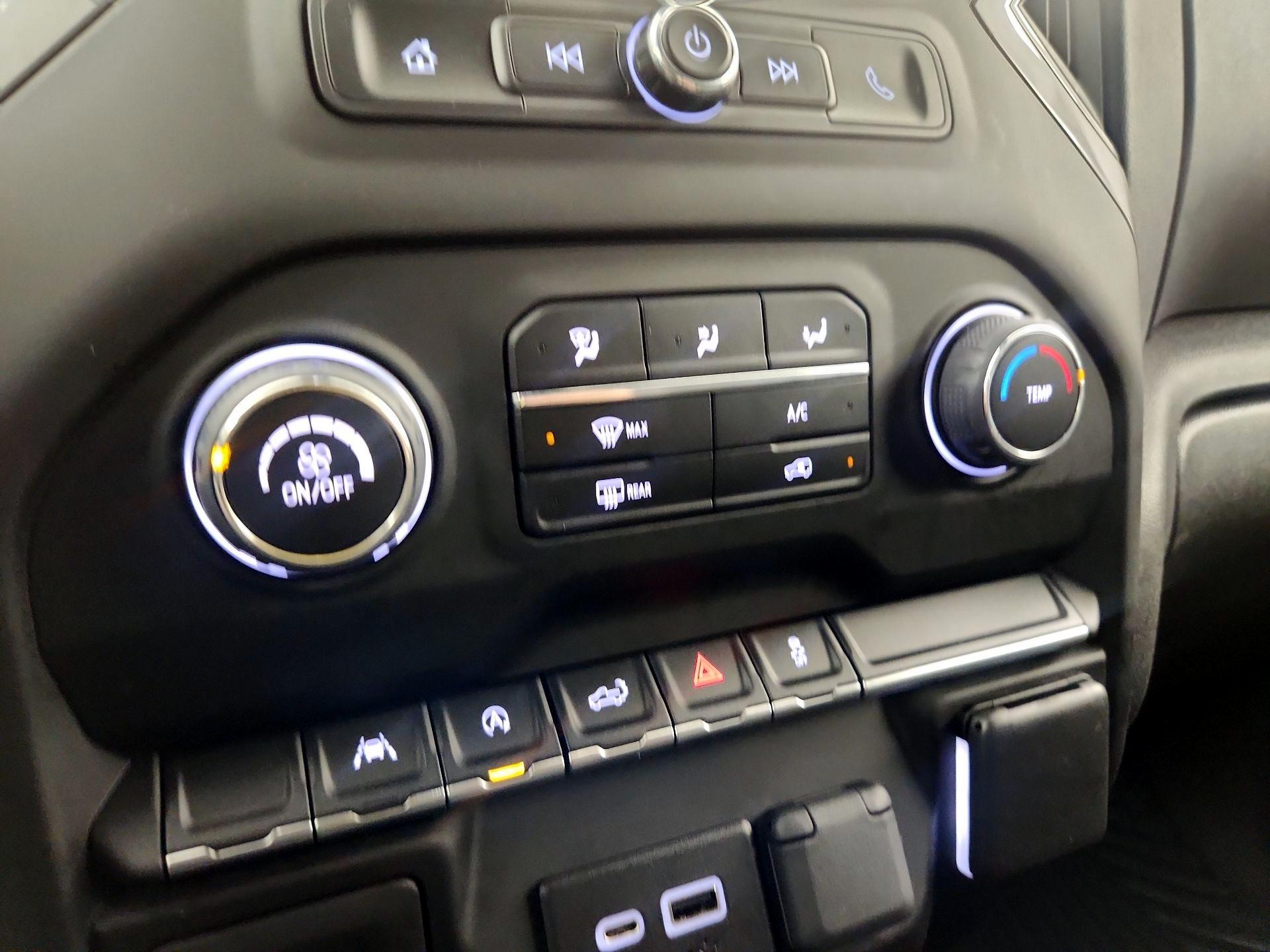 Thumbnail: 2023 Chevrolet Silverado 1500 - 16