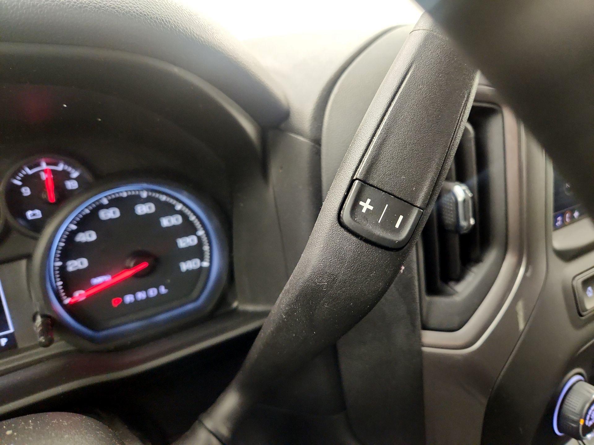 Thumbnail: 2023 Chevrolet Silverado 1500 - 17