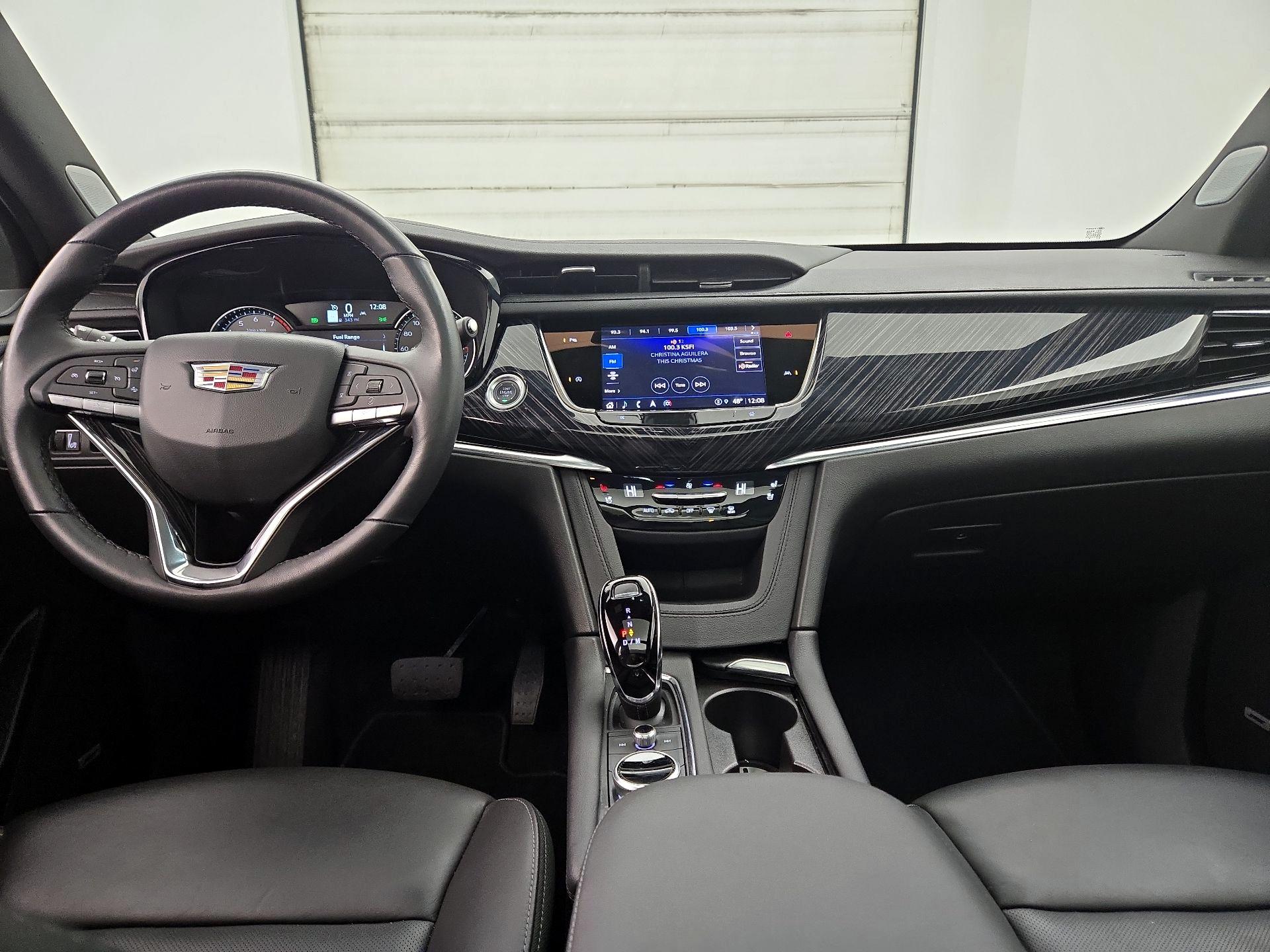 Thumbnail: 2025 Cadillac XT6 - 9