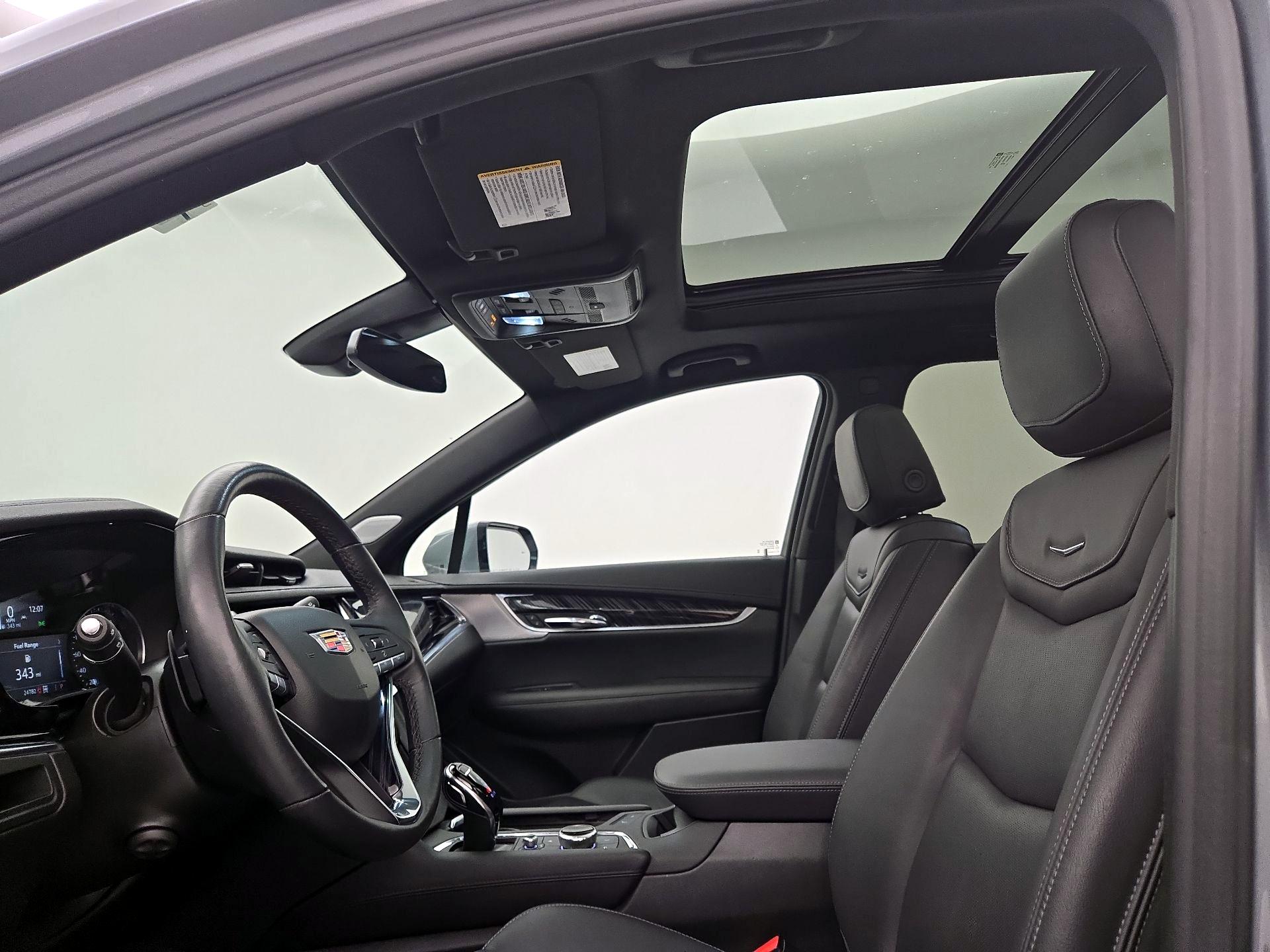 Thumbnail: 2025 Cadillac XT6 - 20