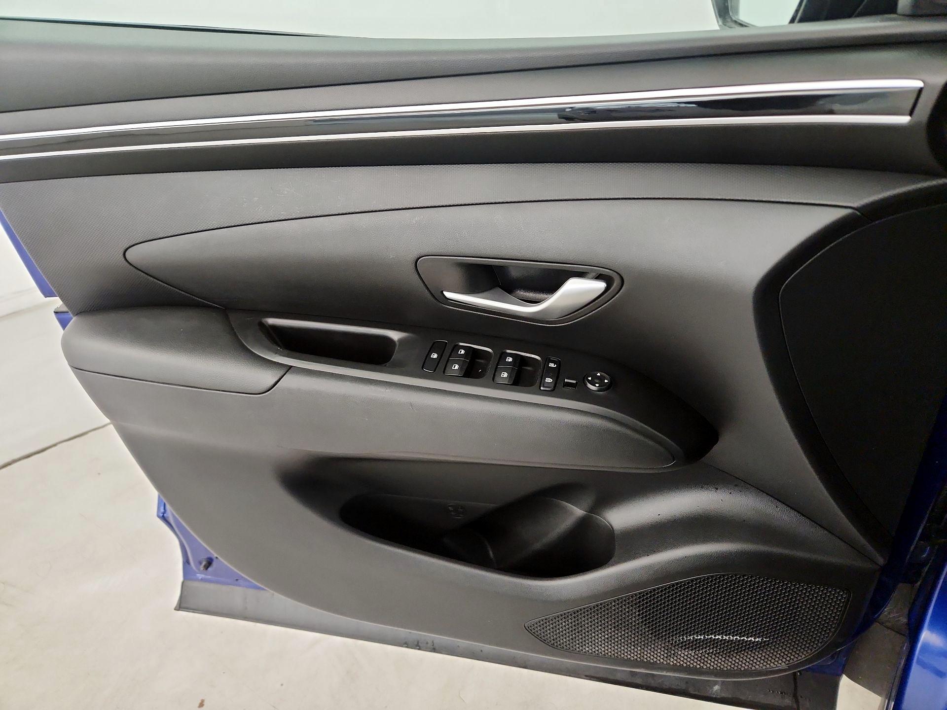 Thumbnail: 2022 Hyundai Tucson - 12