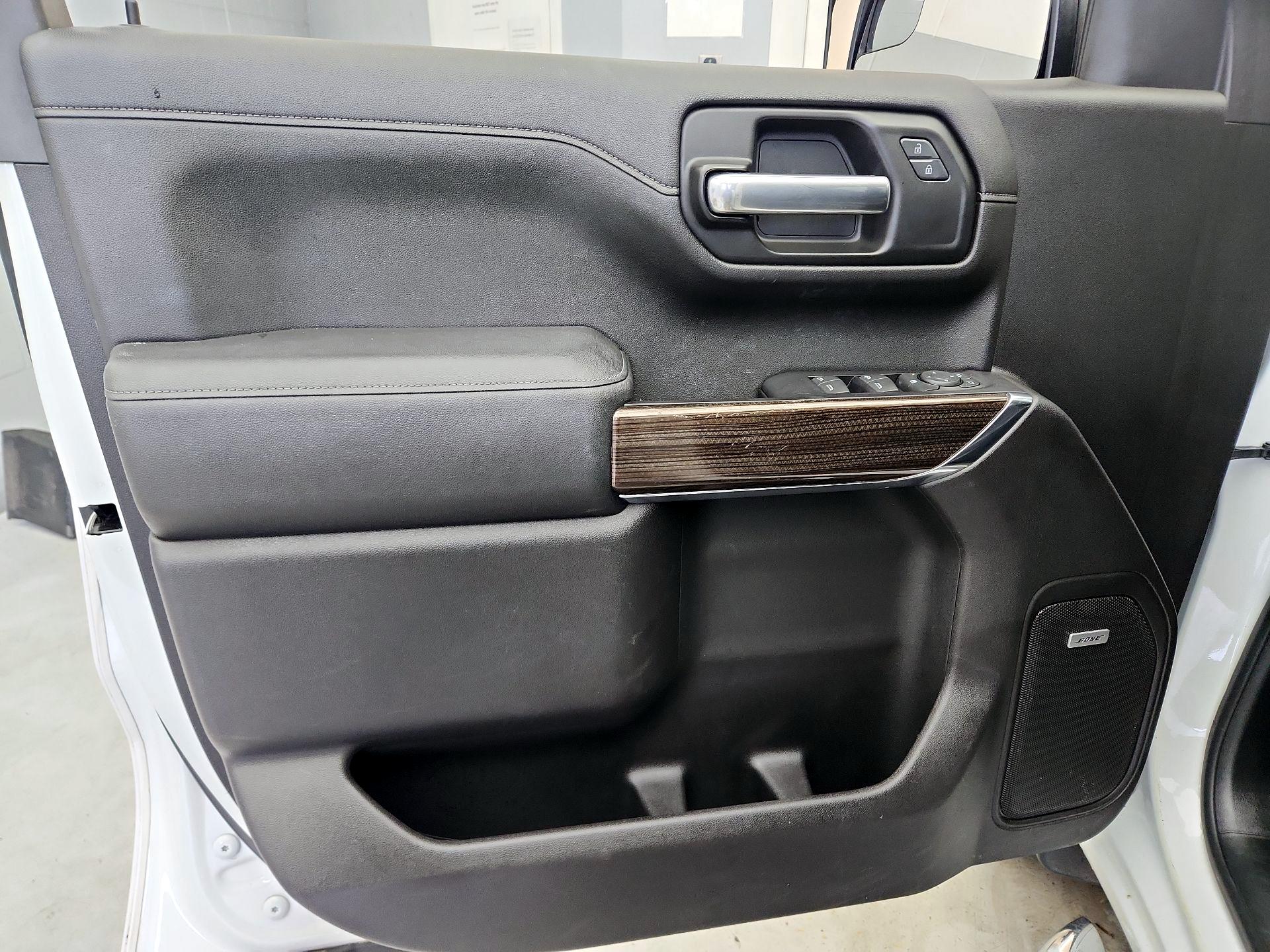 Thumbnail: 2019 Chevrolet Silverado 1500 - 12