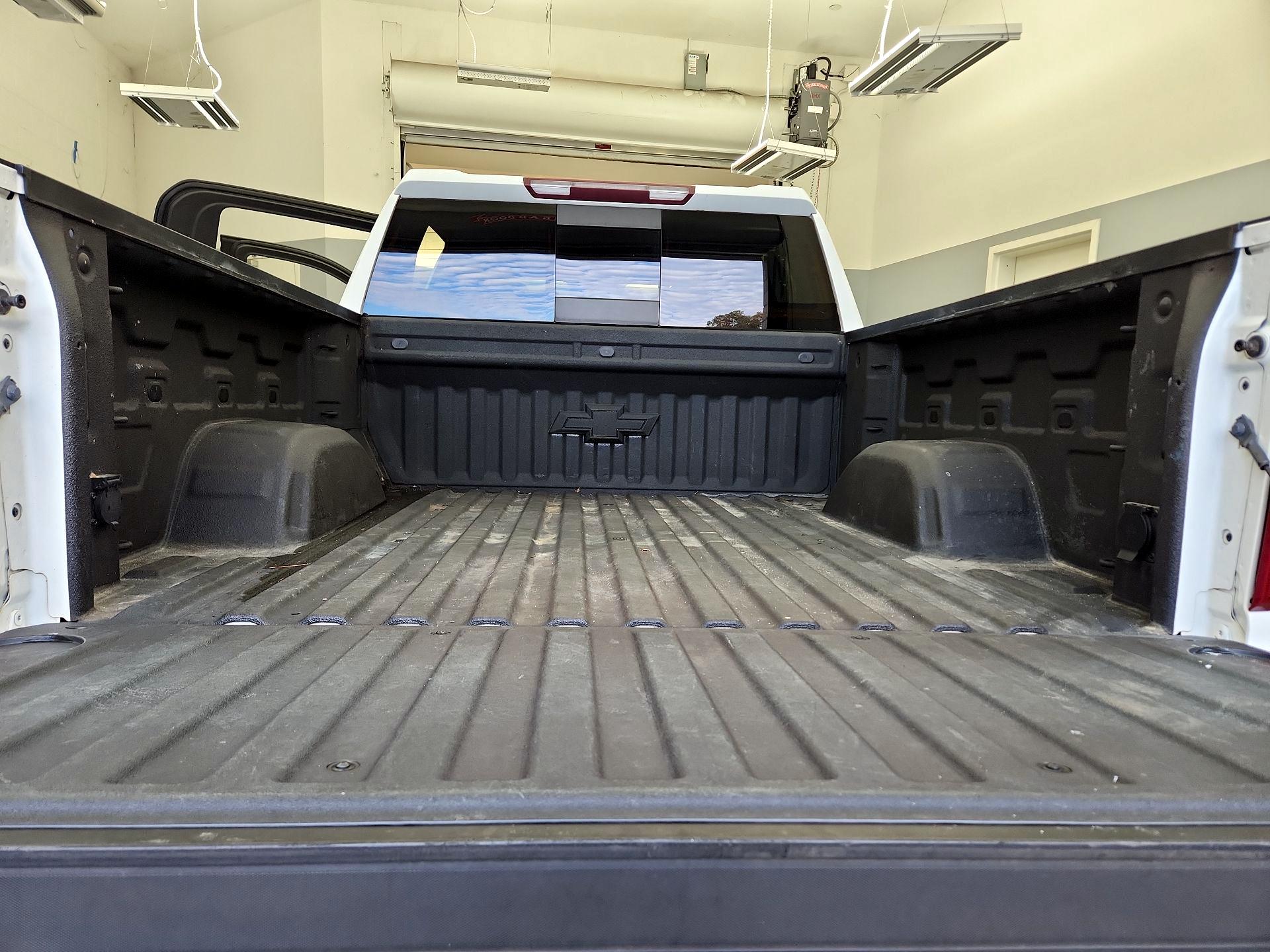 Thumbnail: 2019 Chevrolet Silverado 1500 - 20