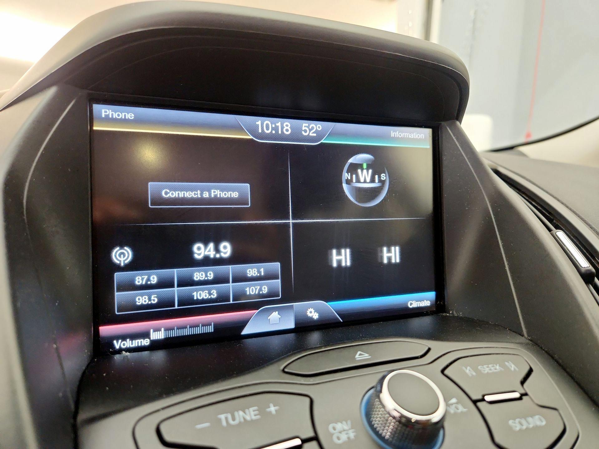 Thumbnail: 2014 Ford Escape - 15