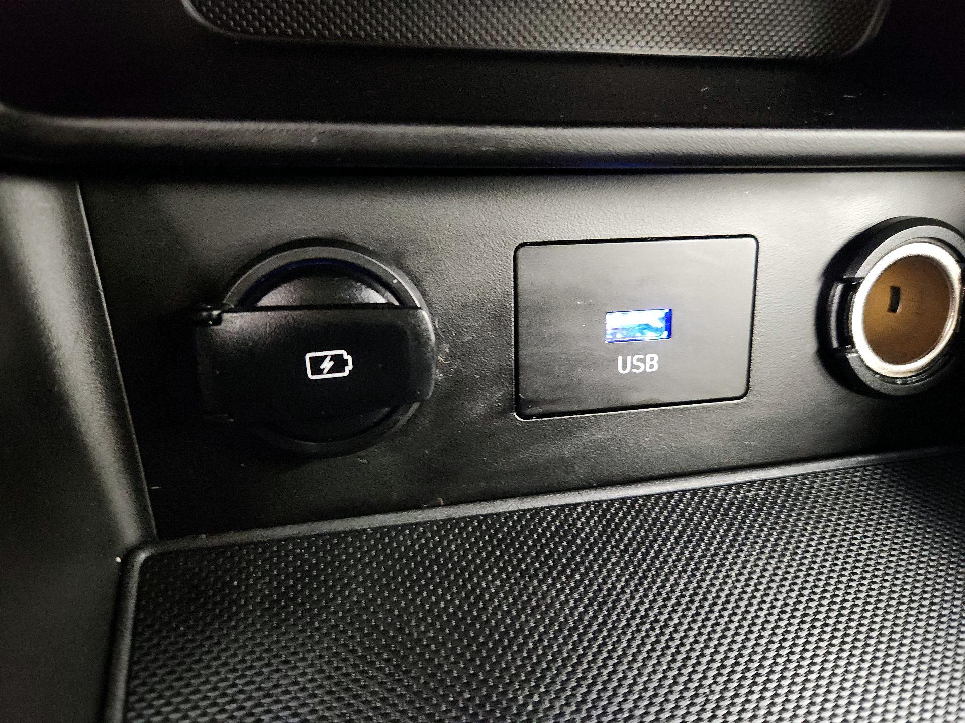 Thumbnail: 2022 Hyundai Kona - 18