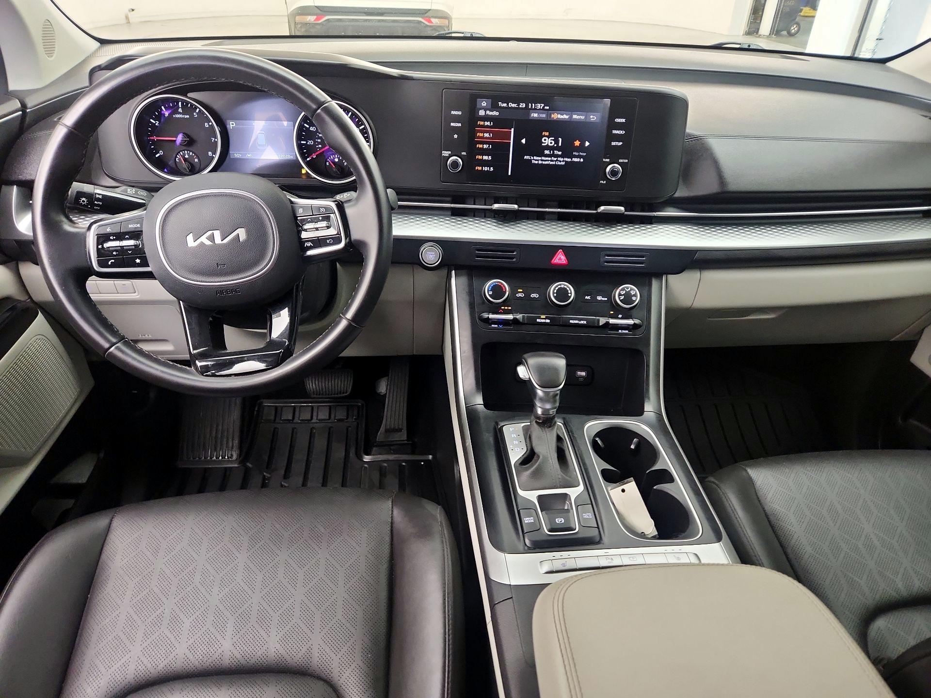 Thumbnail: 2024 Kia Carnival - 9