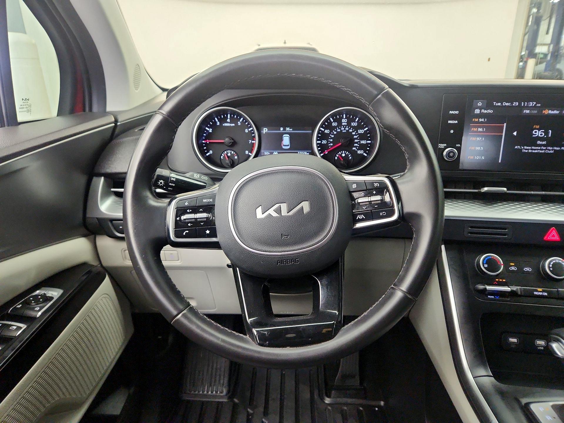 Thumbnail: 2024 Kia Carnival - 10