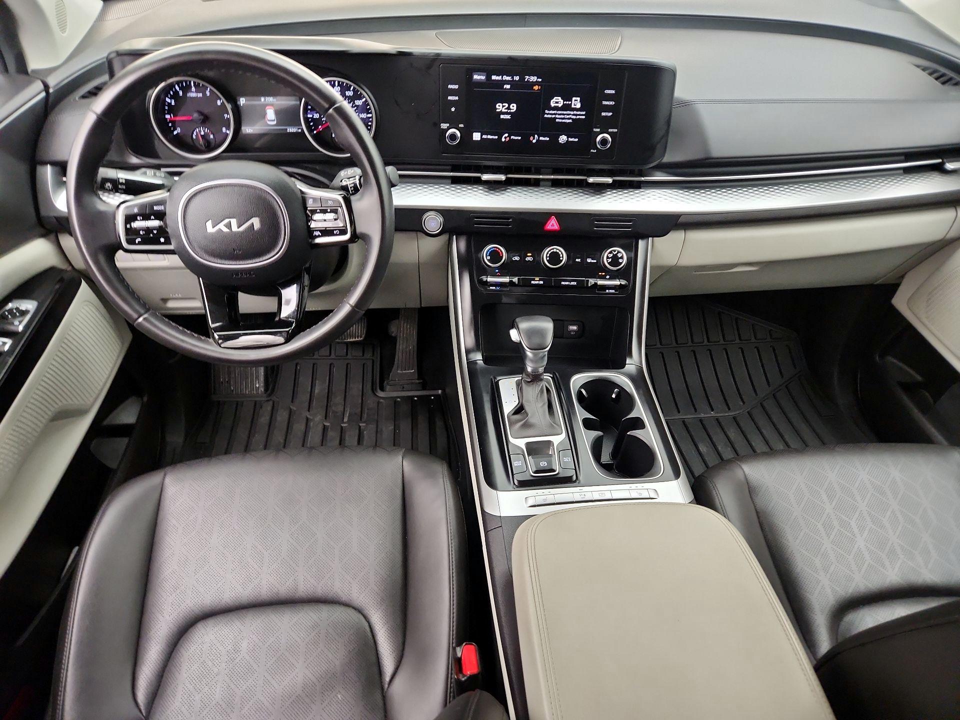 Thumbnail: 2024 Kia Carnival - 9