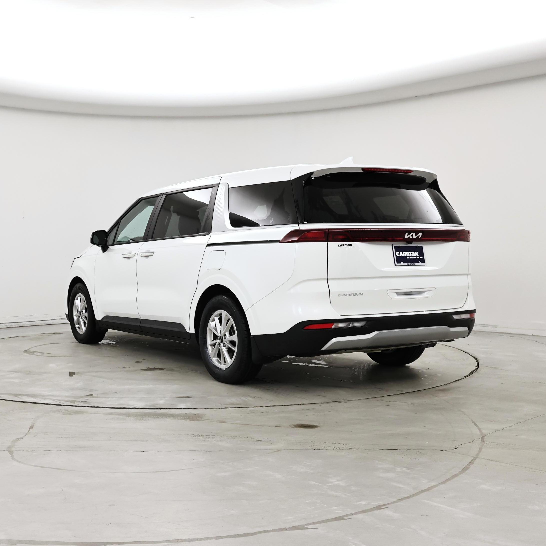 Thumbnail: 2024 Kia Carnival - 2