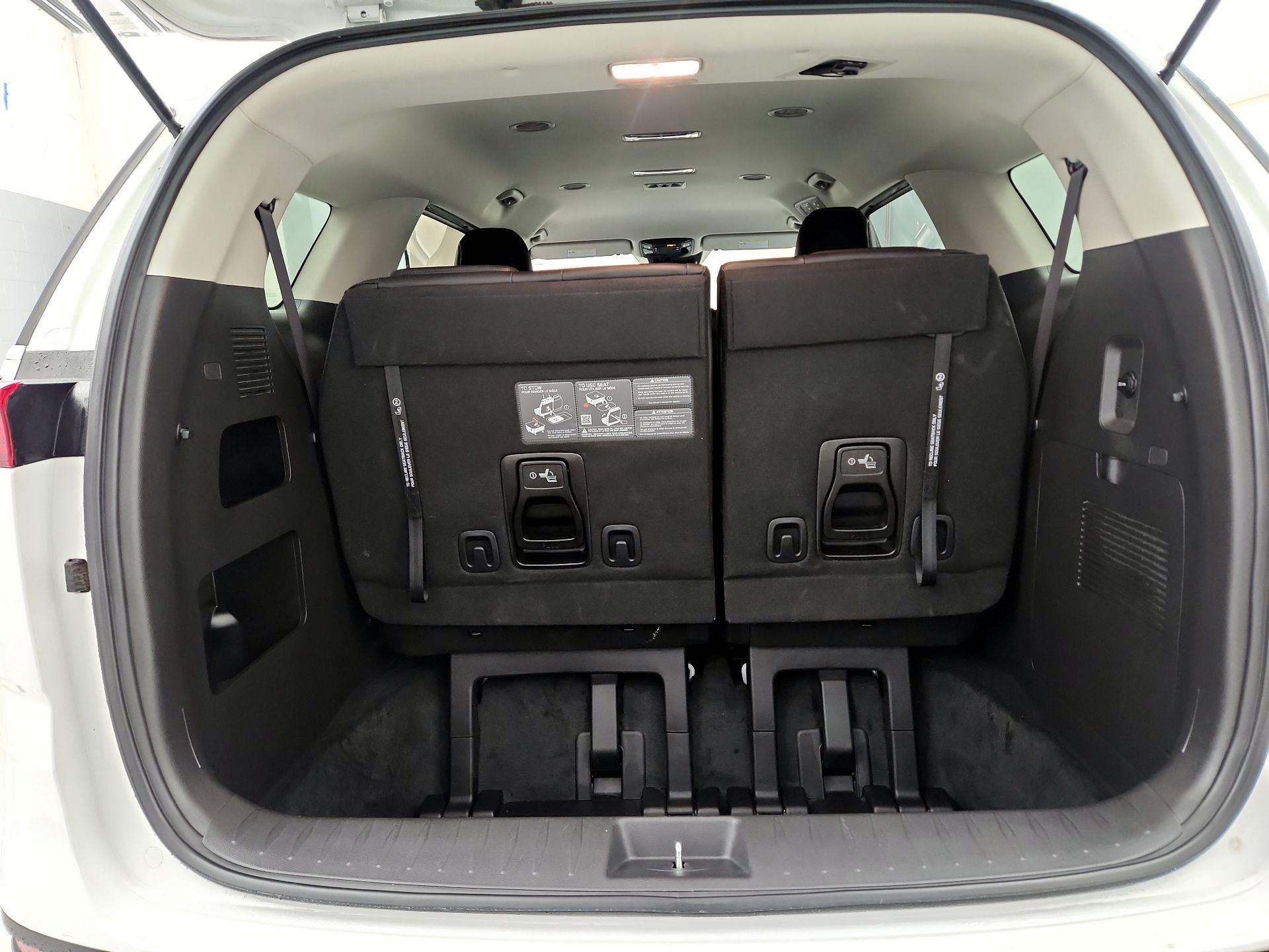 Thumbnail: 2024 Kia Carnival - 20