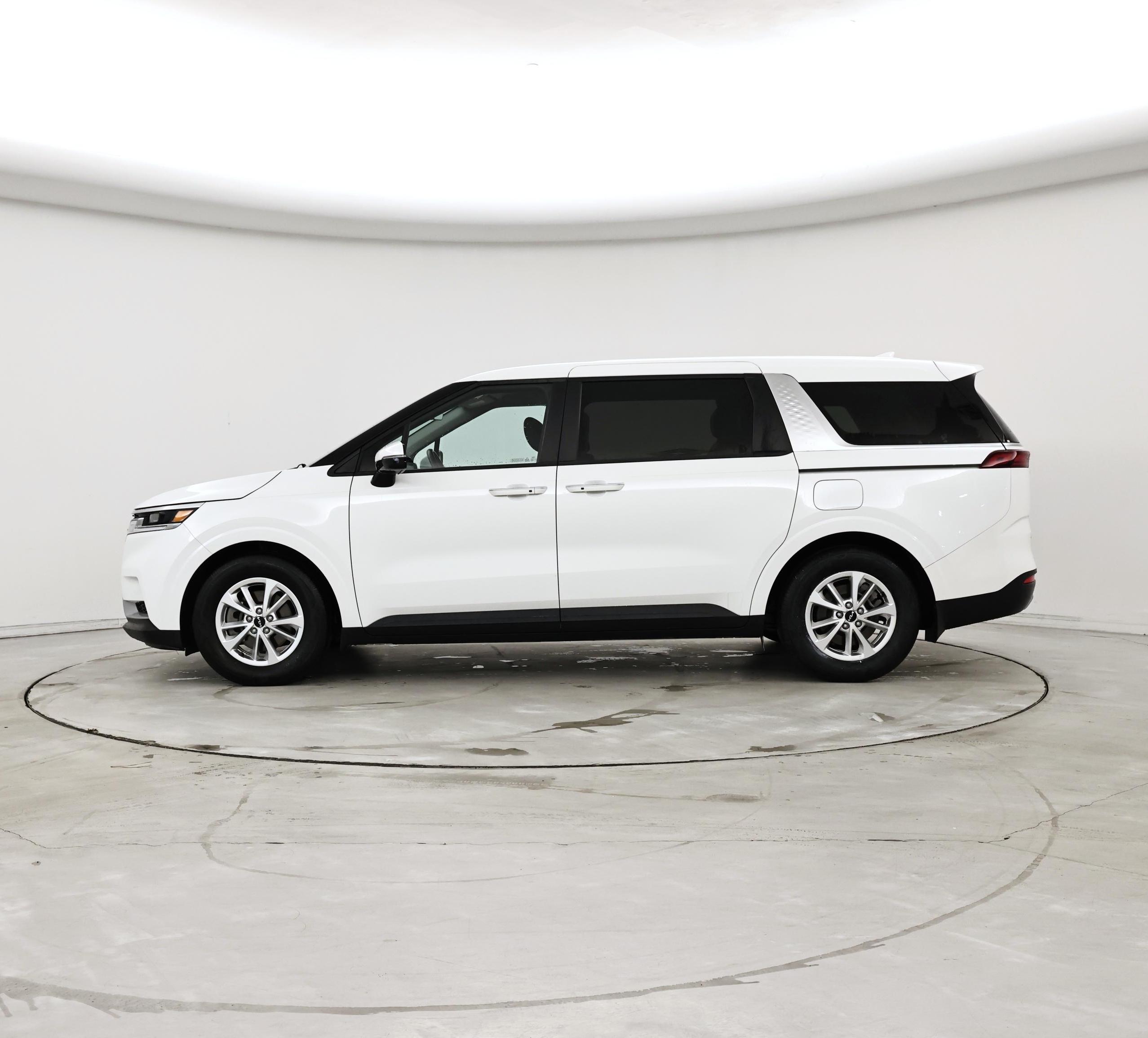 Thumbnail: 2024 Kia Carnival - 3